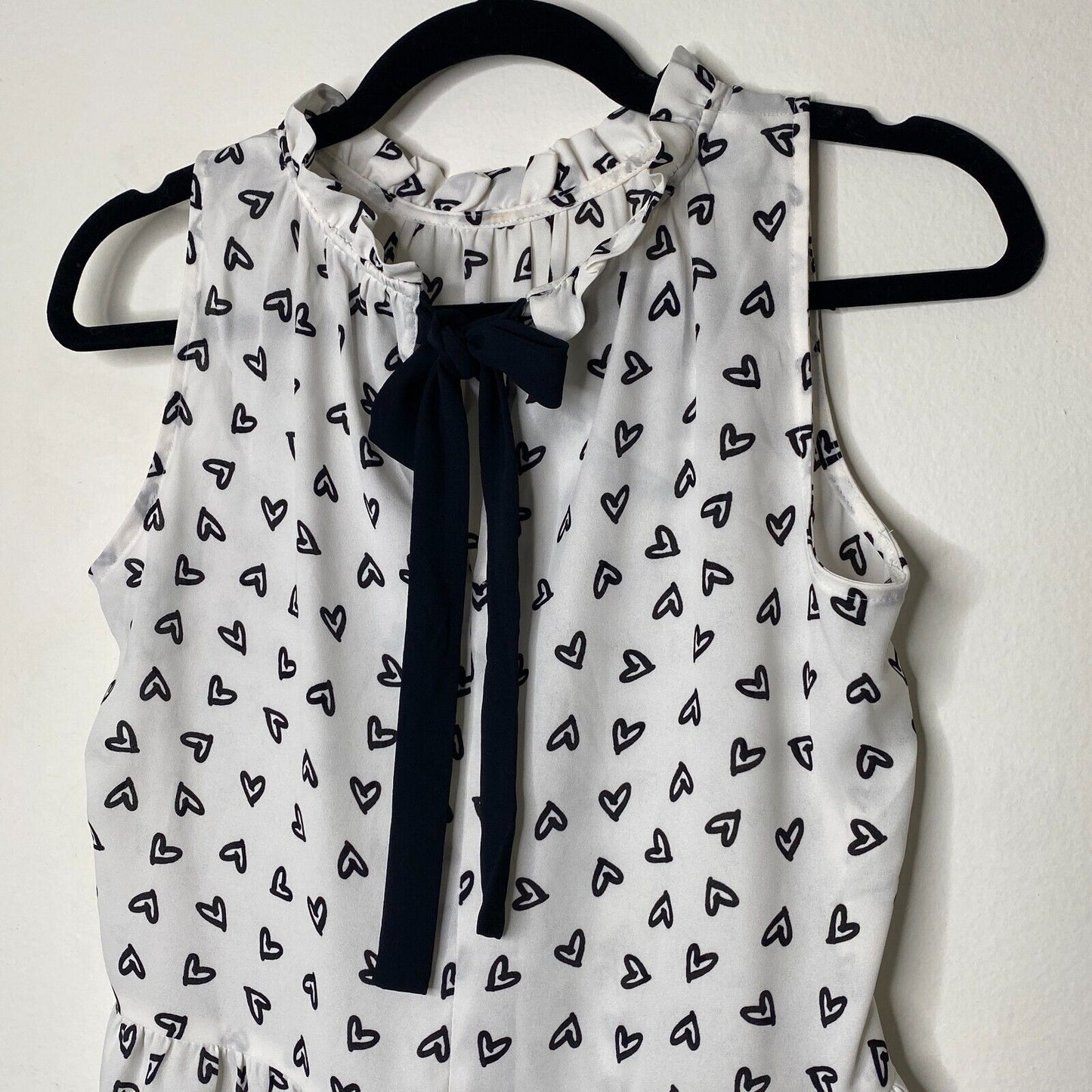 Loft White Peplum Top Black Hearts Sleeveless Ruffle Tie Neck and Ruffle Hem XSP