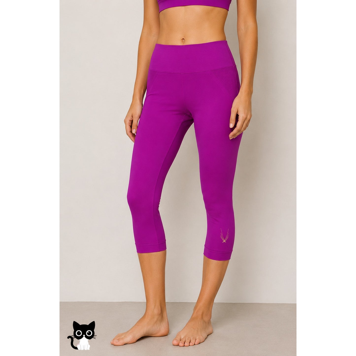 Lucas Hugh Technical Knit Magenta Seamless Capri Yoga Pants M