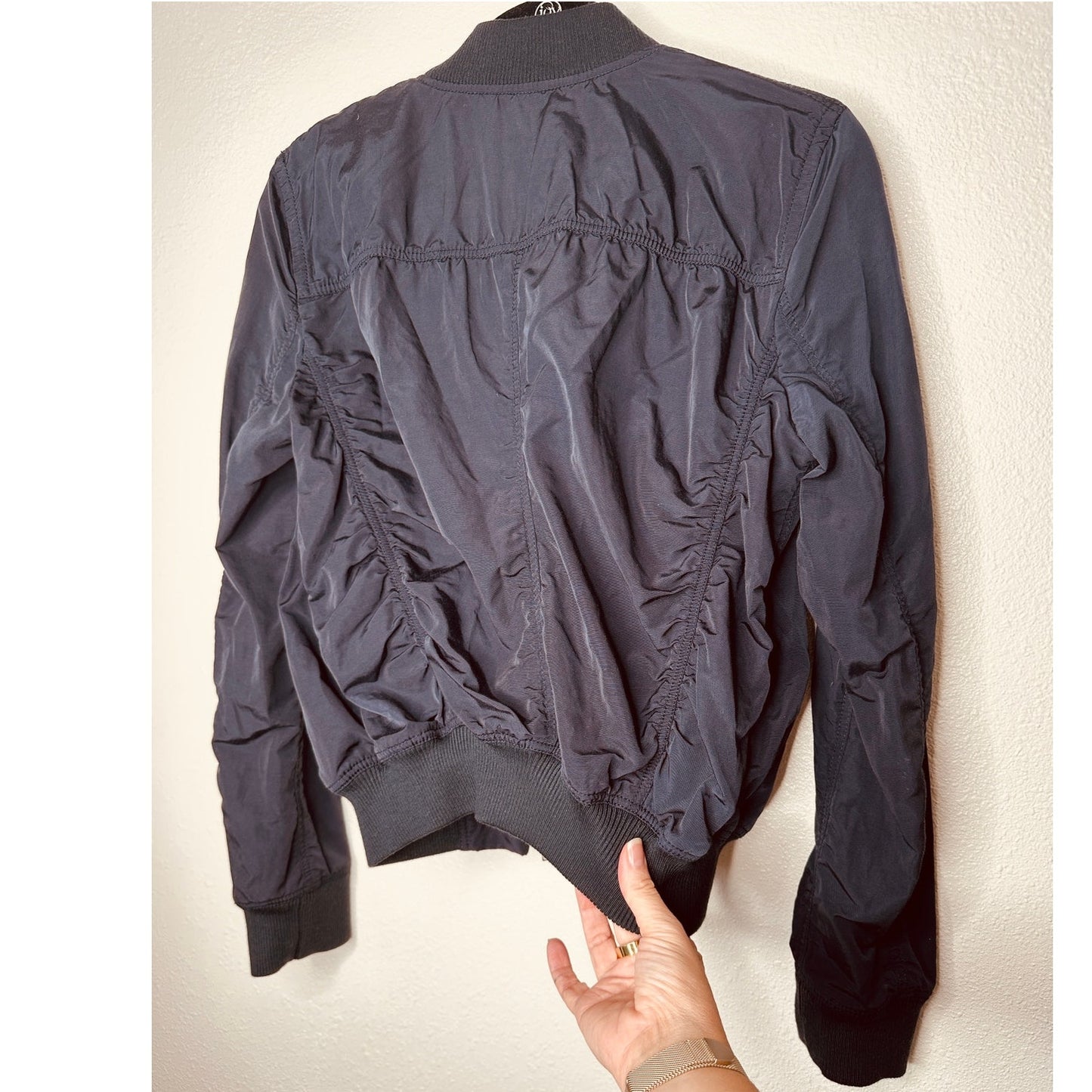 Vince Black Ruched Bomber Style Zip Jacket With Pockets Small