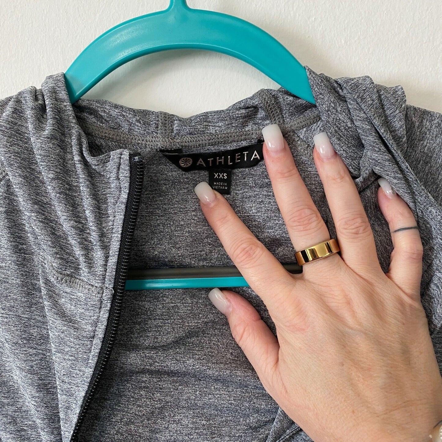 Athleta Med Gray Baja UPF 50+ Hooded Zip Jacket with Thumb Holes Arm Pockets XXS