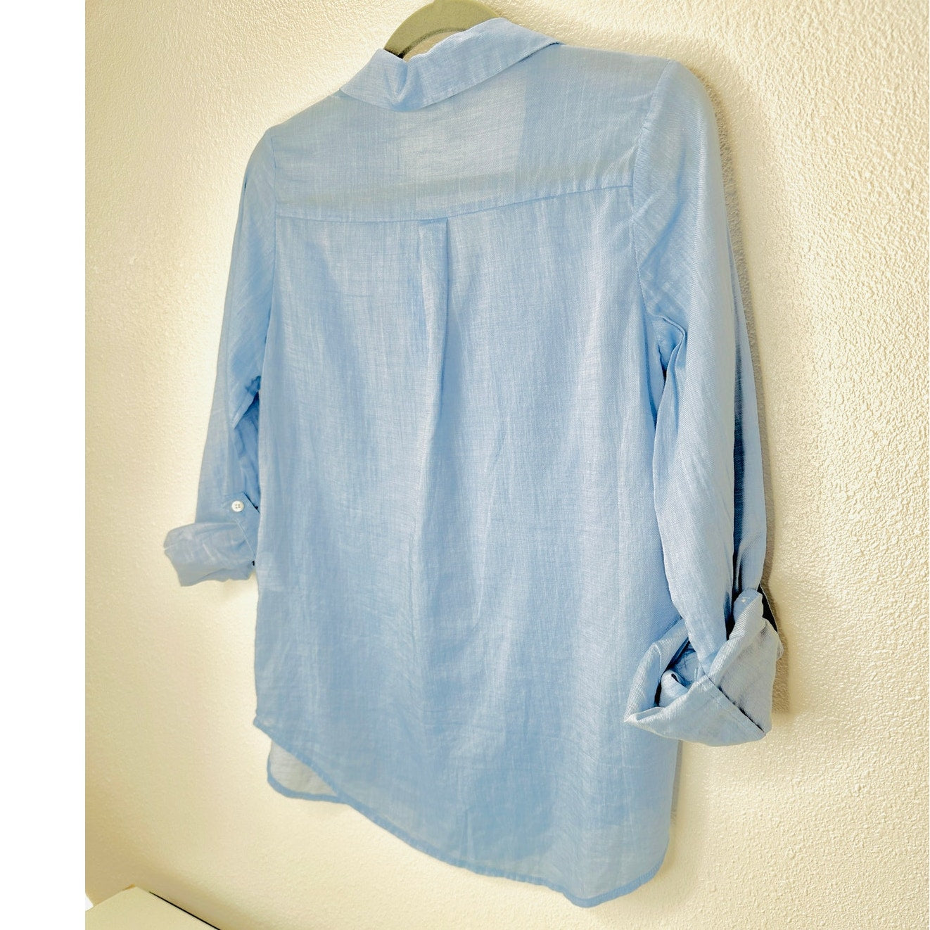 Joie Light Blue Button Front Pocketed Roll Tab Sleeve Denim Shirt XXS