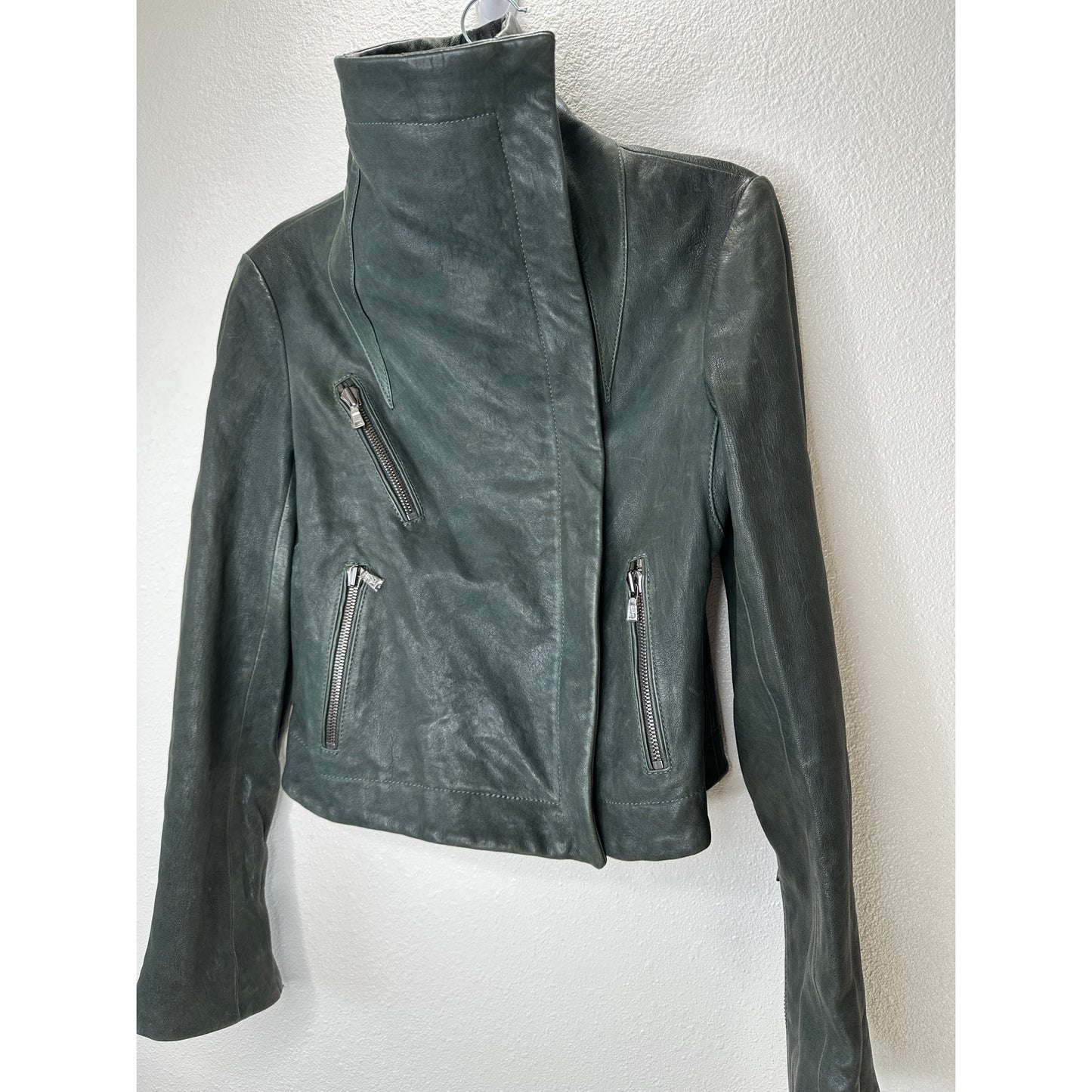 Andrew Marc Olive Green Diagonal Front Zip Leather Moto Jacket XS