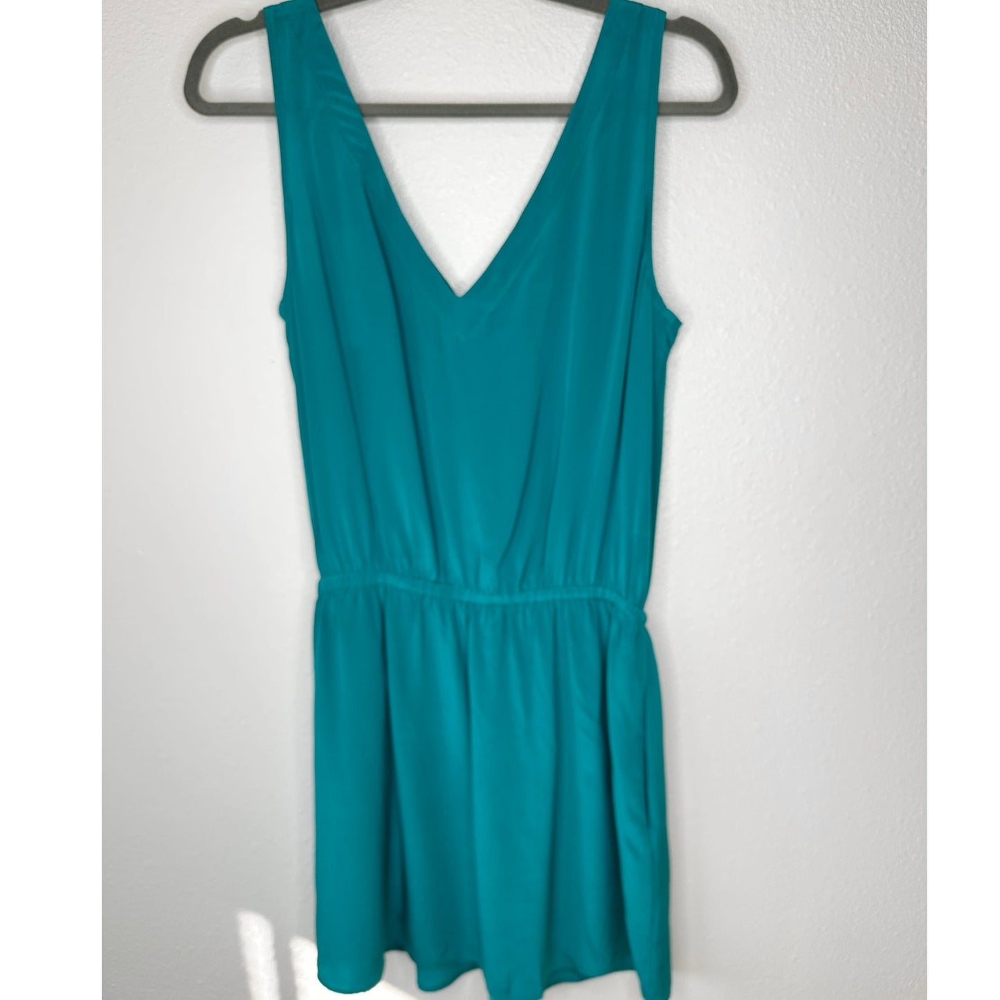 NWT Lavender Brown Jade Teal V-Neck Satin Faux Wrap Dress M