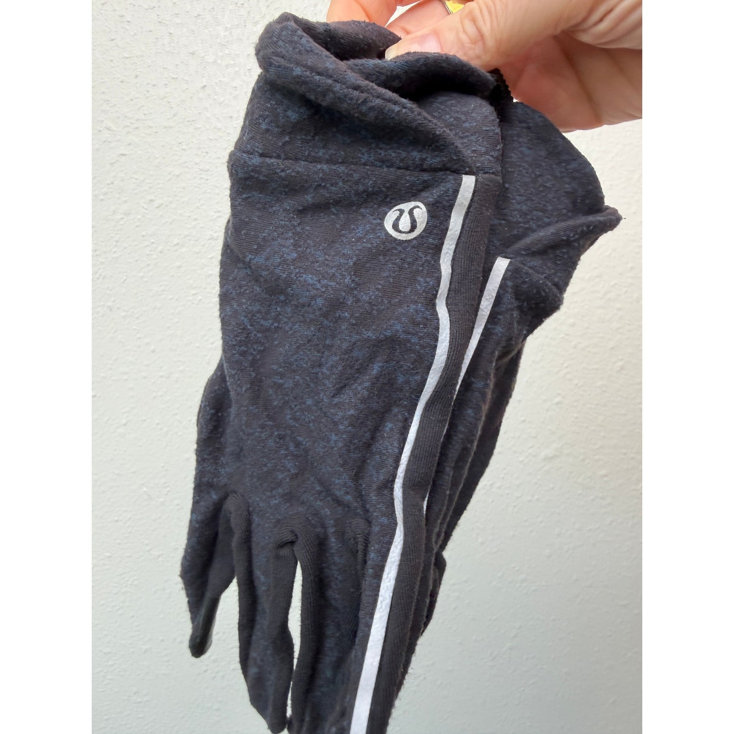 Lululemon Cross Chill Run  Gloves Teal Black XS/S