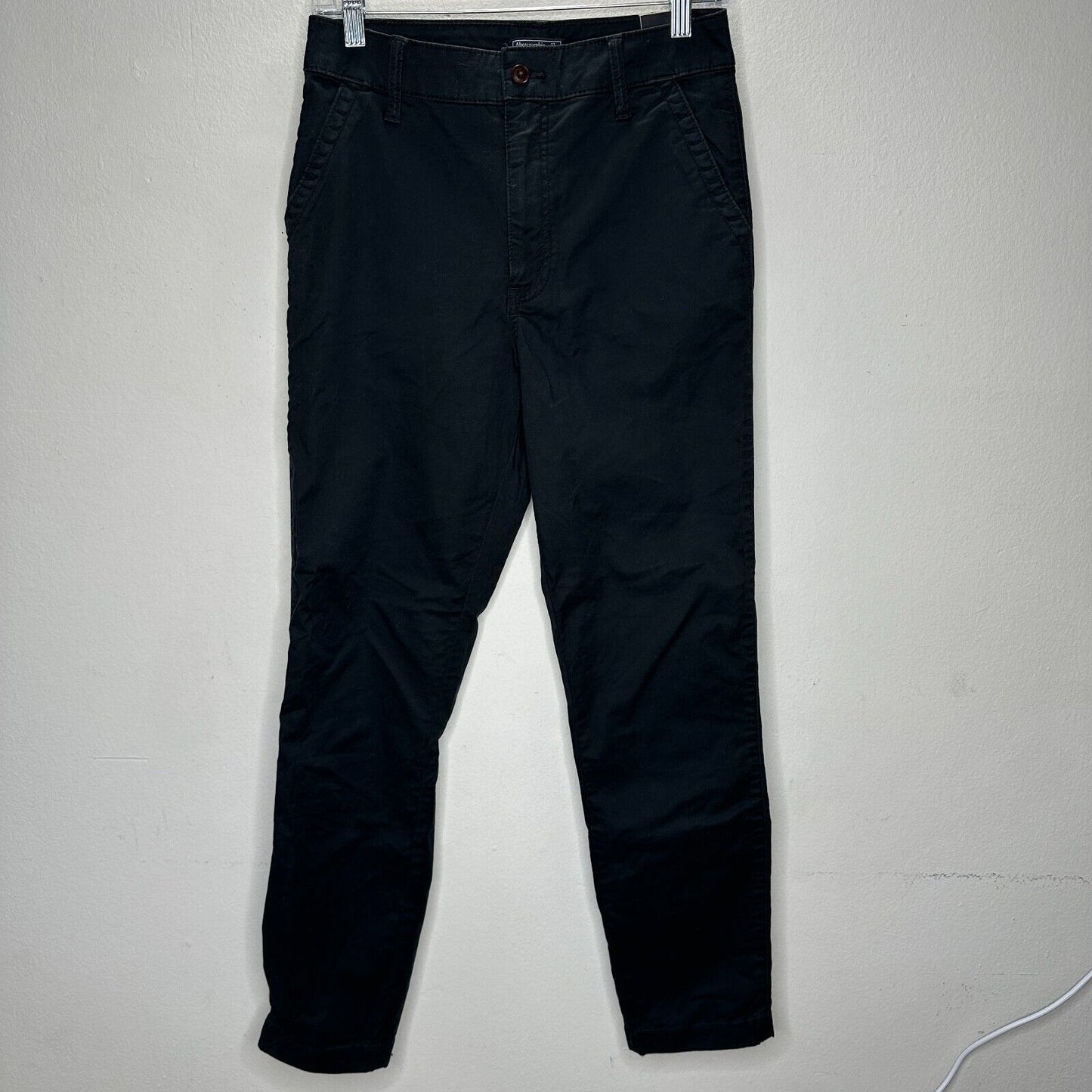 NWT Abercrombie & Fitch Black Denim Straight Leg Khaki Pants 27 / 4