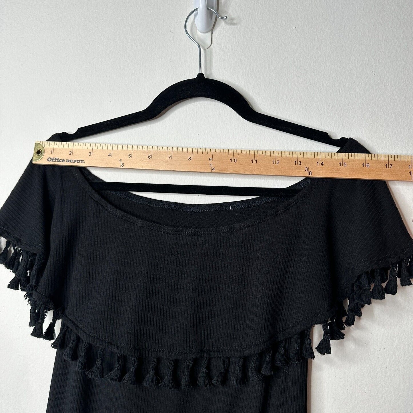 Revolve EastNWest Black Cabo Ribbed Tassel Hem Detail Off-Shoulder Mini Small