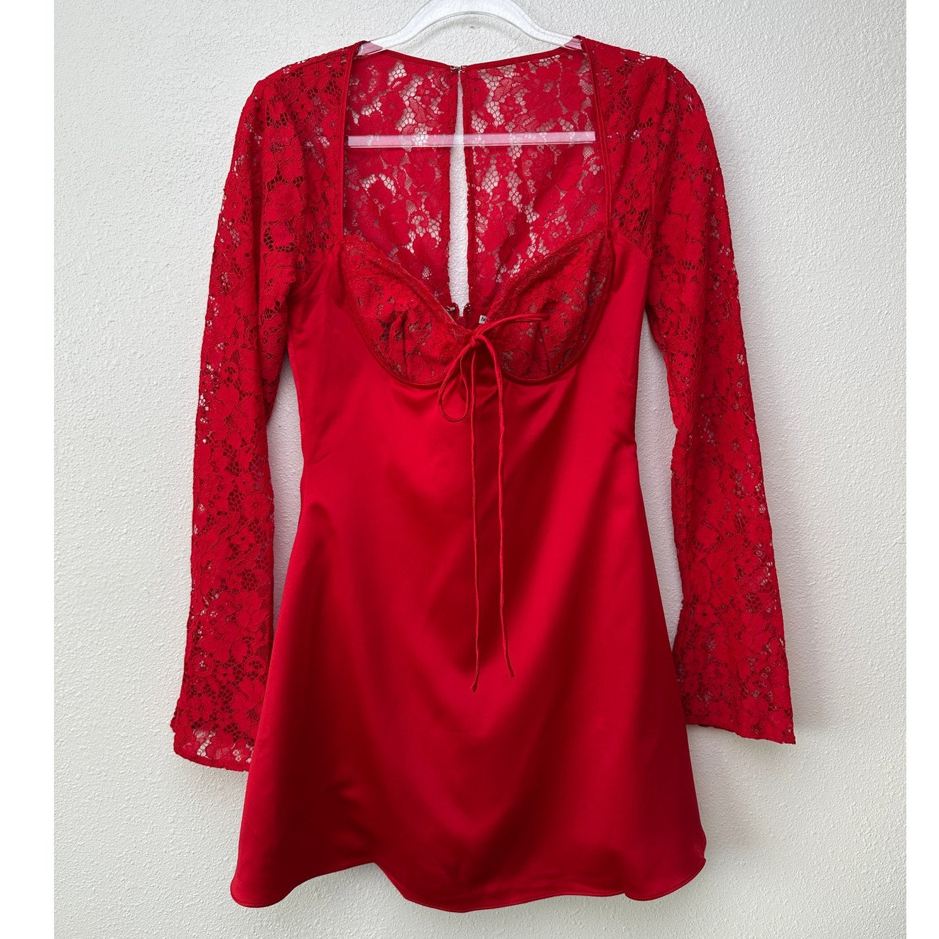 NWT House of CB Jennica Red Lace Sleeve Bustier Satin Mini Dress M