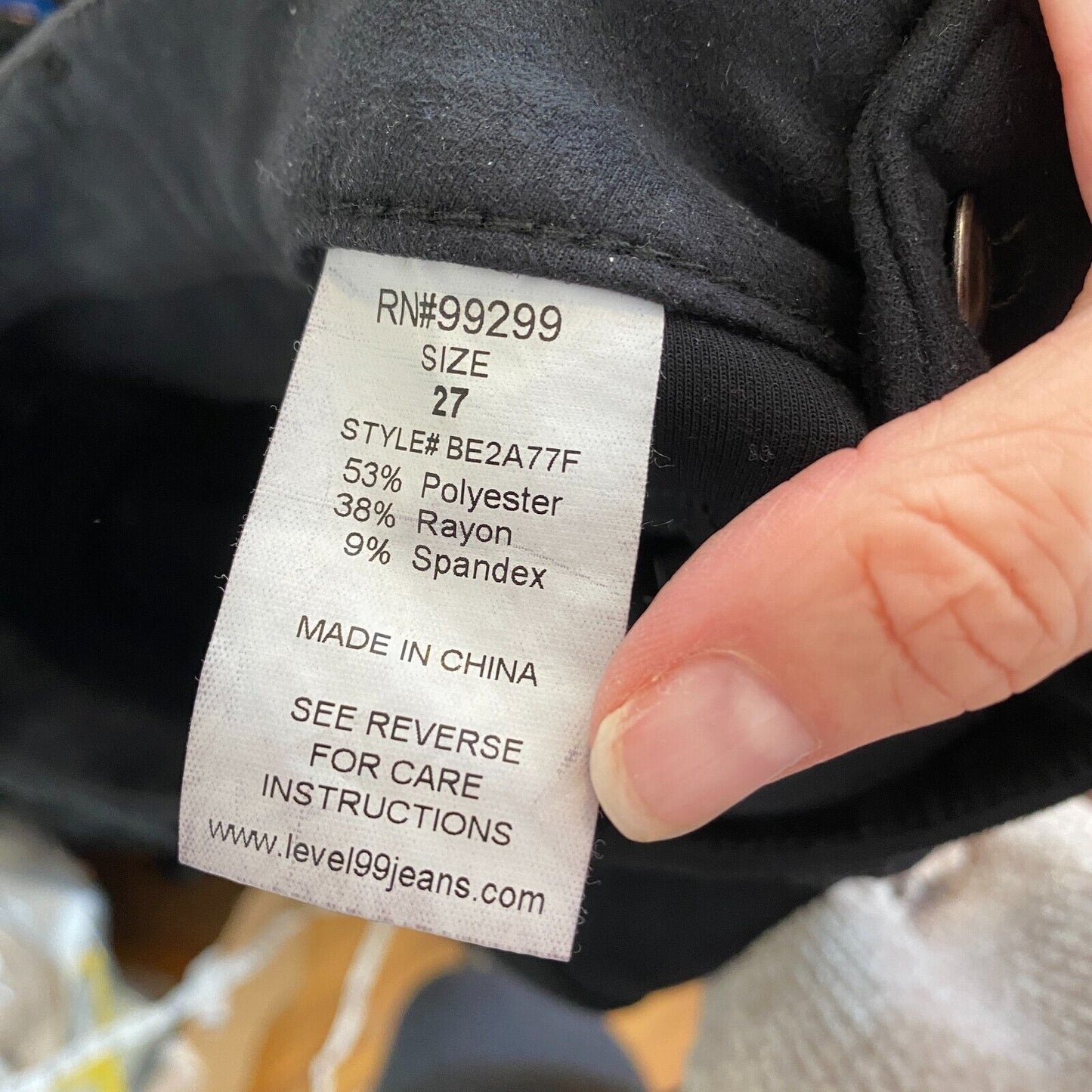 Level 99 Black Dark Gray Mid-Rise Vegan Faux Suede Zip Skinny Pants Jeans 27