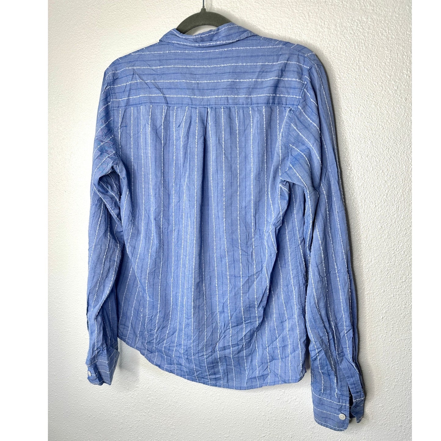 American Colors Denim Blue White Fuzzy Stitch Stripe Button Shirt M