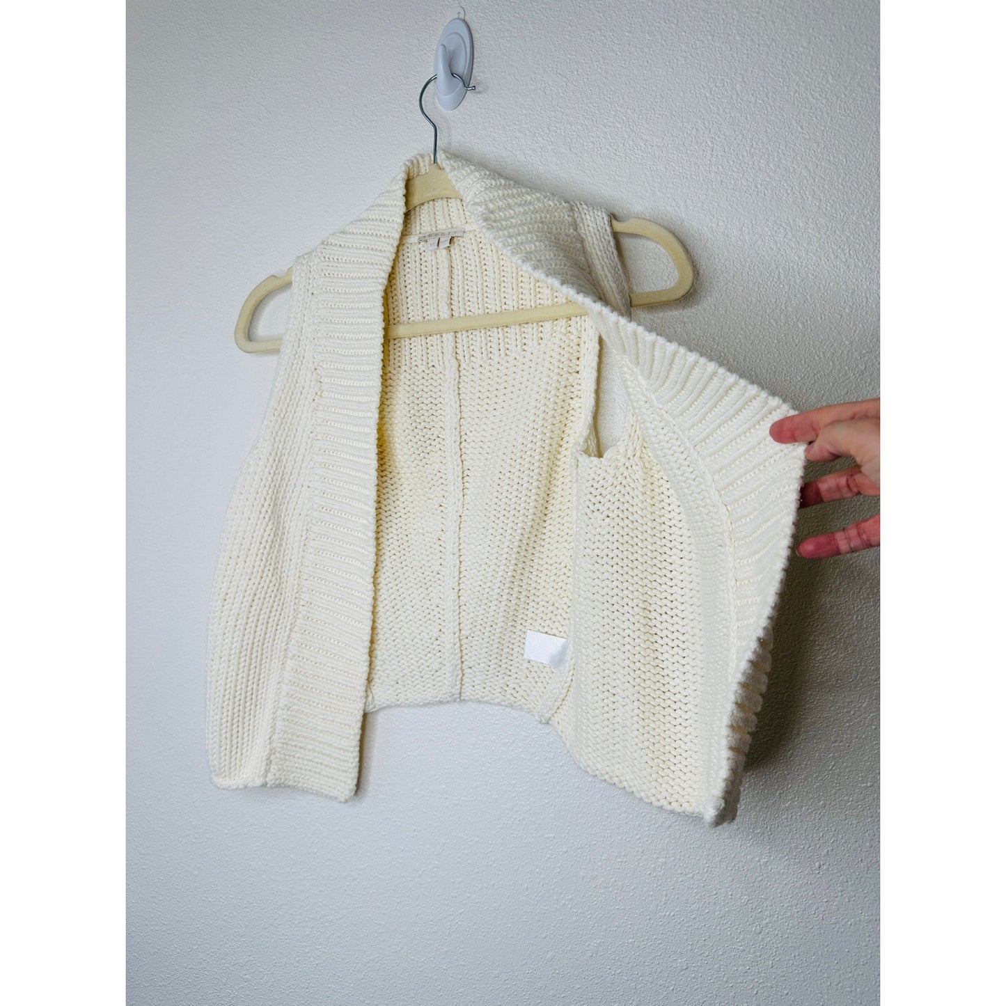Theory Ivory Cream Chunky Knit Cropped Sweater Vest Small
