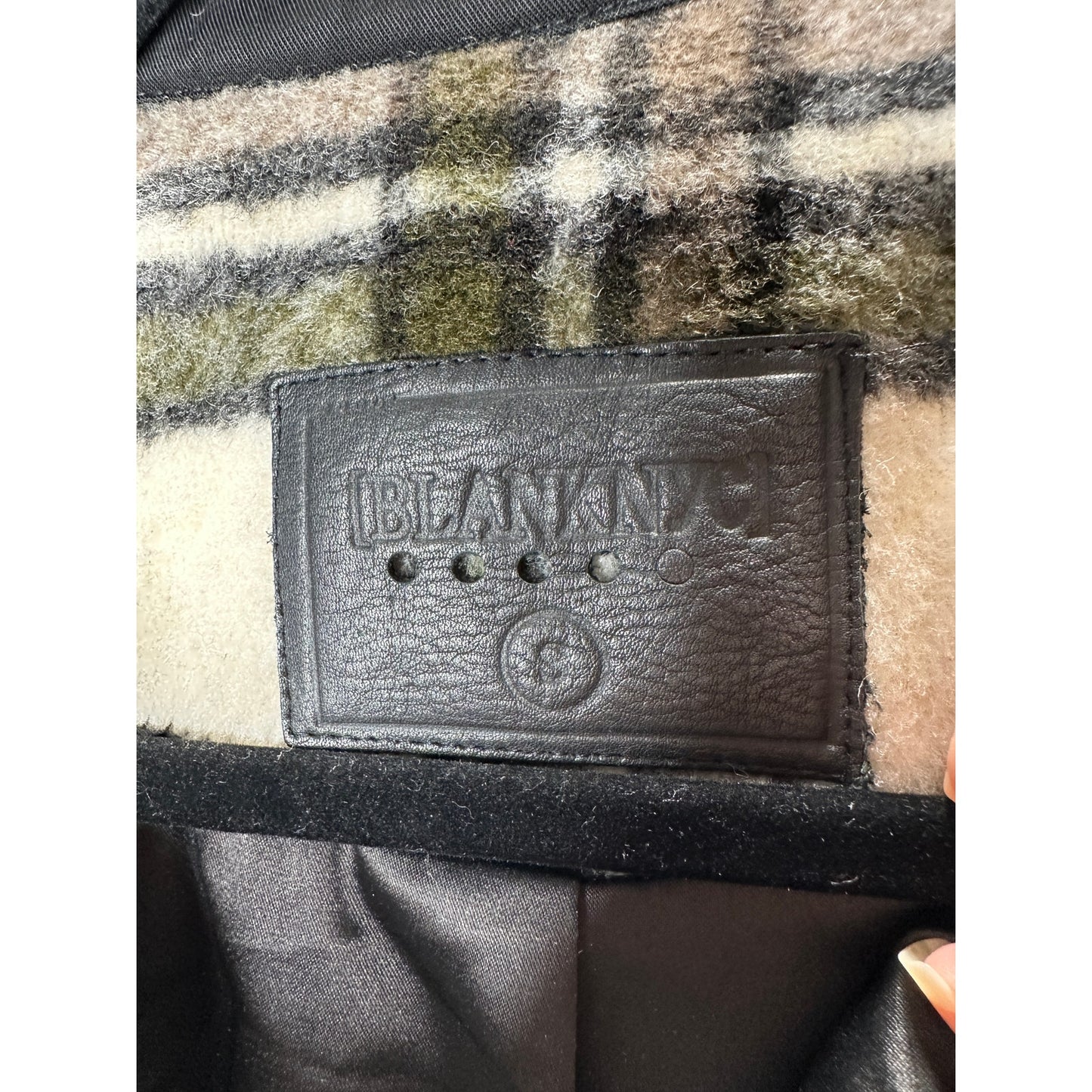 Blank NYC Cream Brown Plaid Snap Button Collared Shacket S