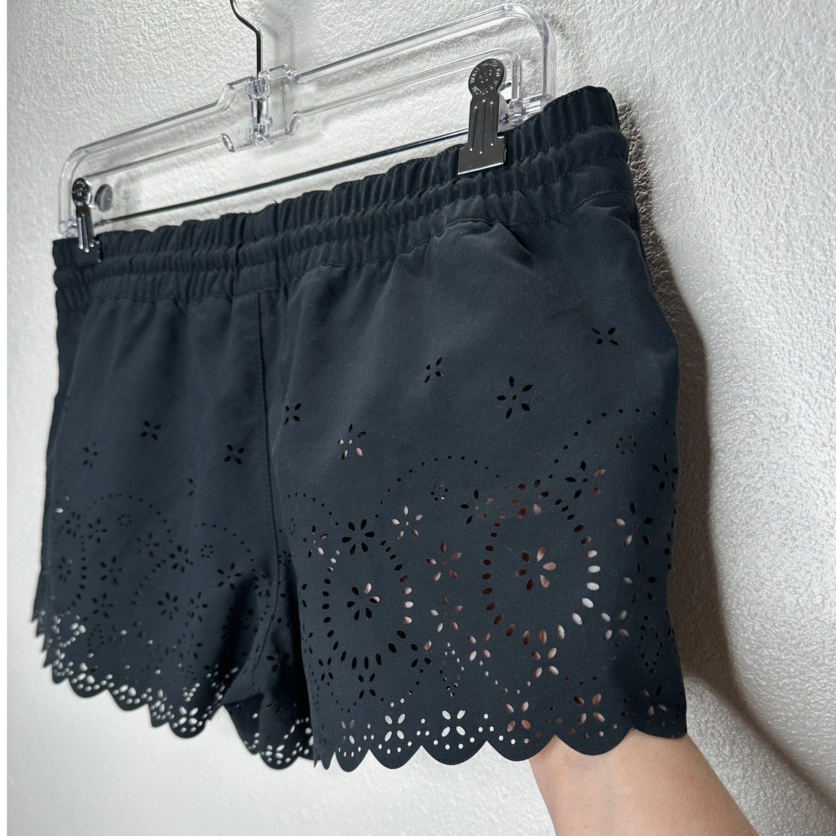 Roxy Black Floral Laser Cut Scalloped Edge Tie Waist Shorts S