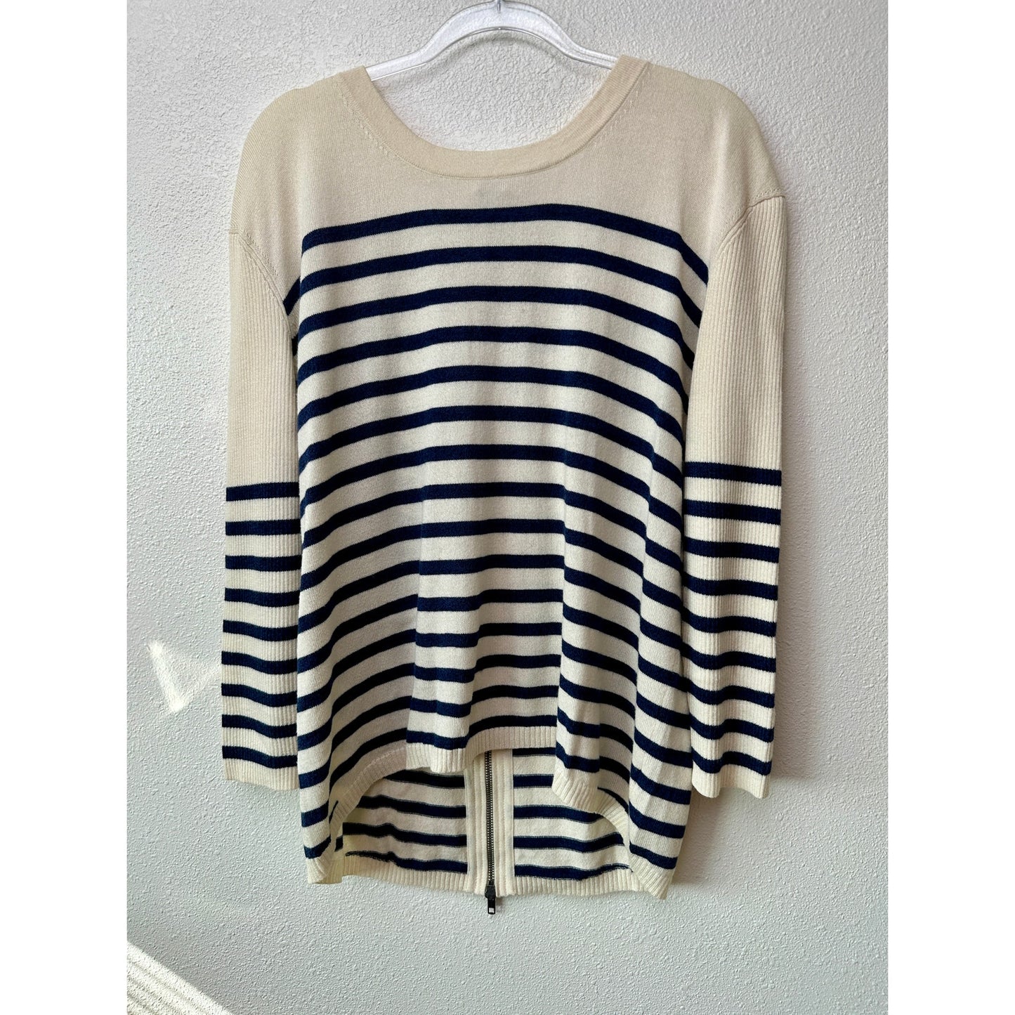 Vince Striped Sweater Cream Navy Women's US L High Low Back Zip