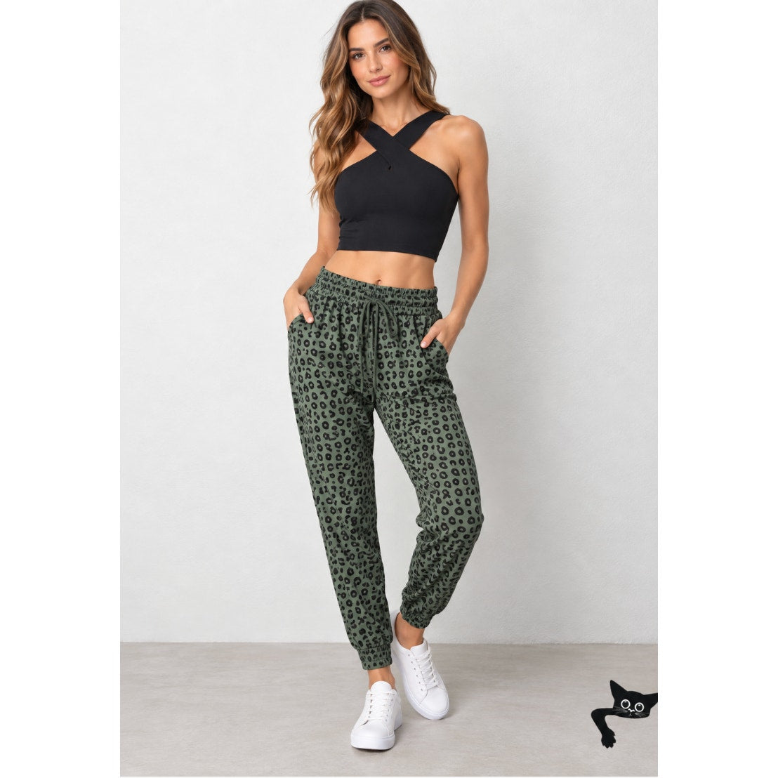 Green and Black Leopard Print Relaxed Fit Draw String Joggers Sweat Pants Medium