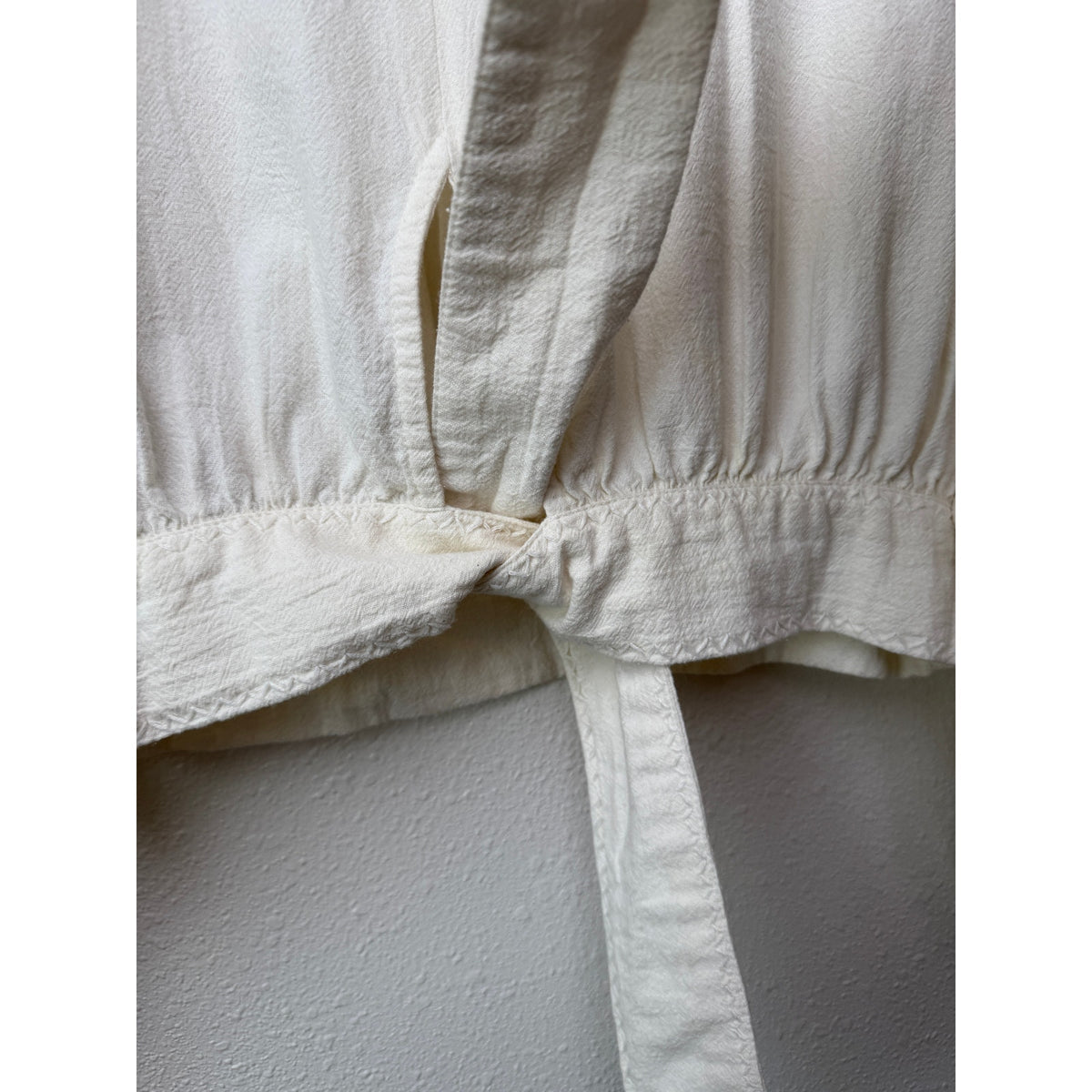 Cleobella Ivory Embroidered Cropped Blouse Women M