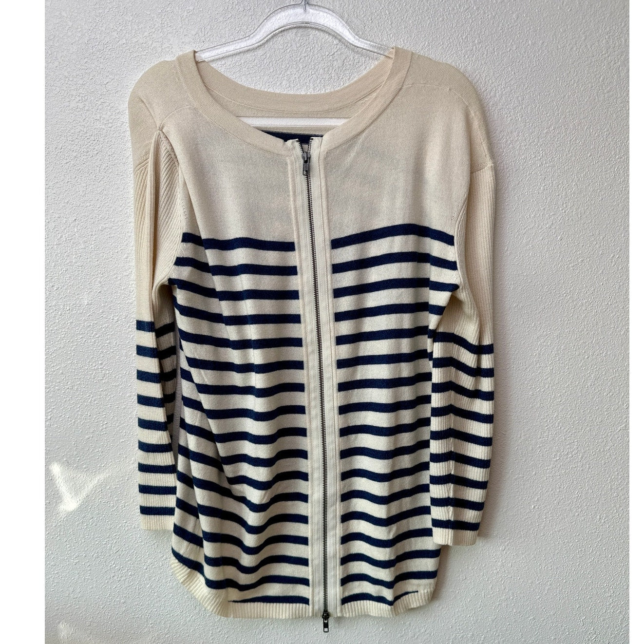 Vince Striped Sweater Cream Navy Women's US L High Low Back Zip