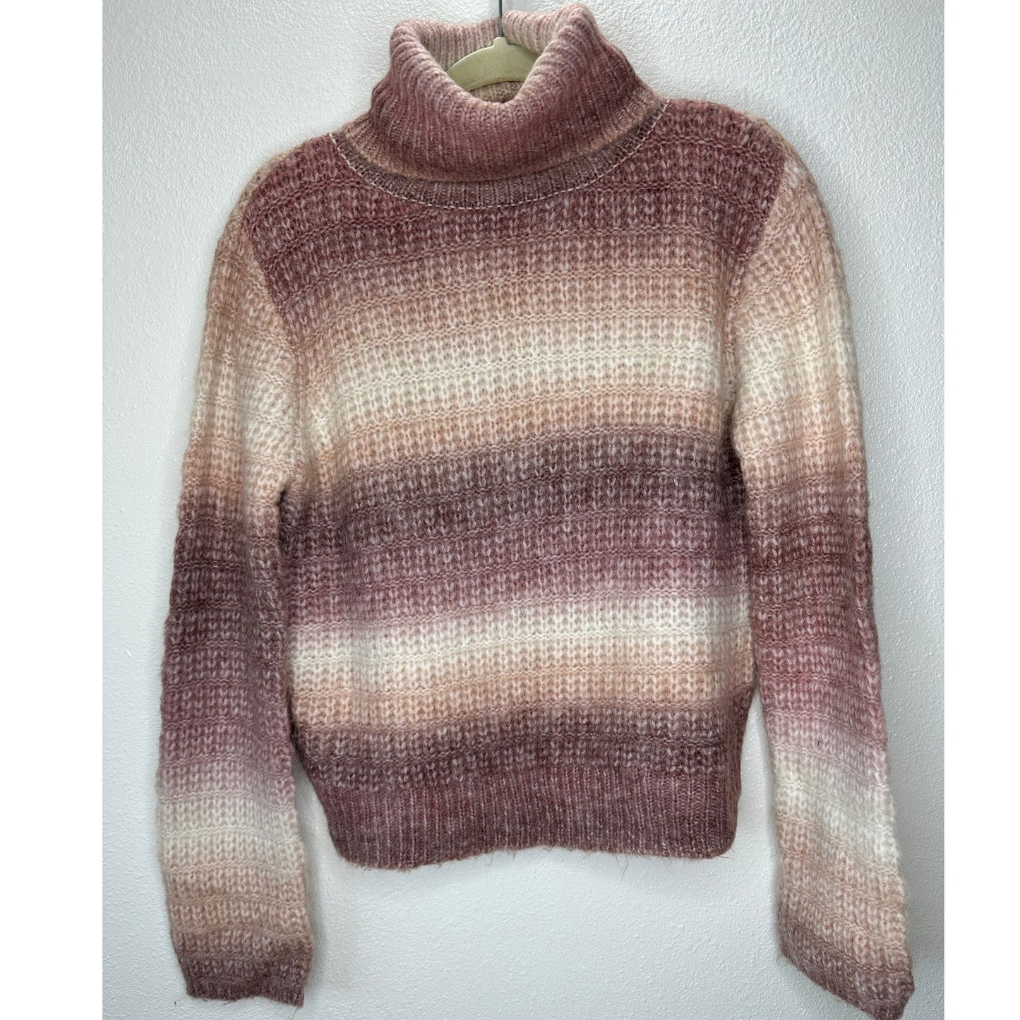 a. peach Cream Peach & Muted Red Striped Turtleneck Crop Sweater S