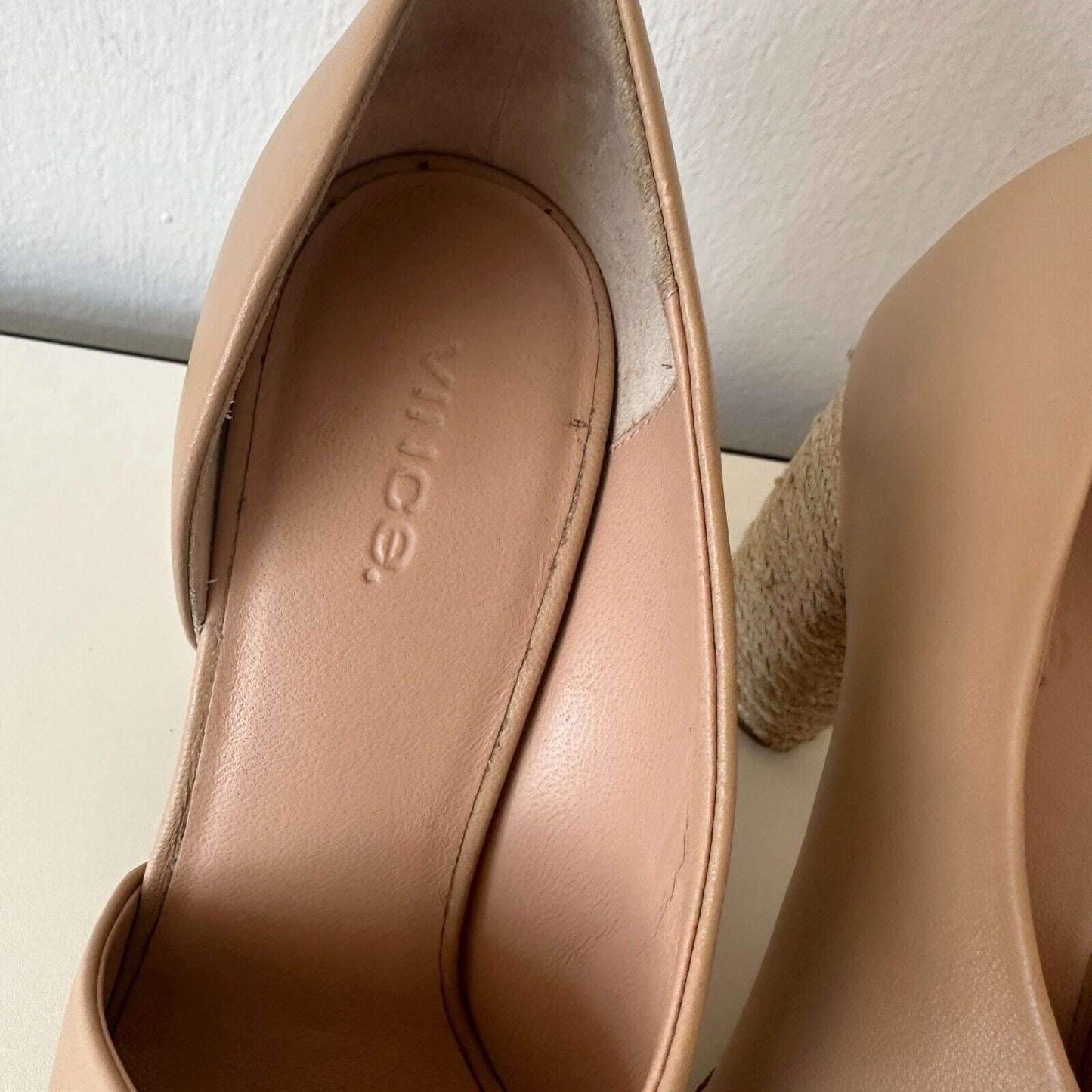 VINCE Percey Taupe Leather Open Toe Block Heel Sandals Jute Wrapped Heels 8.5