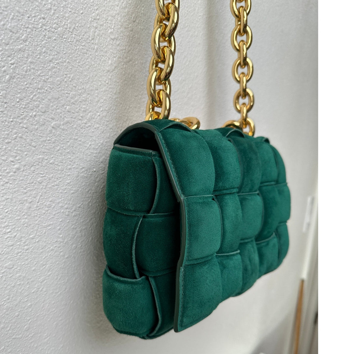 Bottega Veneta Padded Chain Cassette Bag – Green with Gold-Tone Chain
