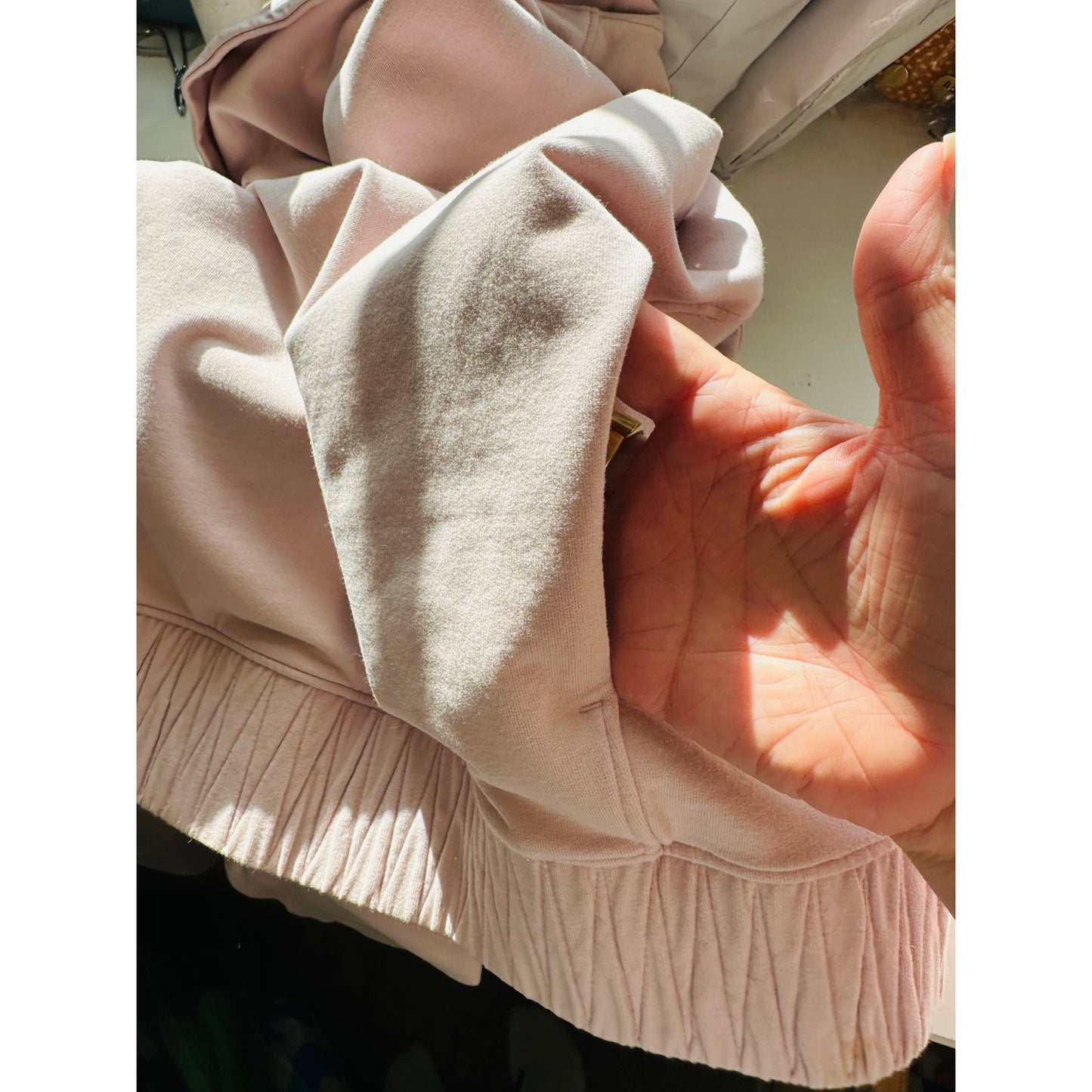 Lululemon Pale Pink Cowl Neck Long Sleeve Banded Bottom Sweat shirt 6