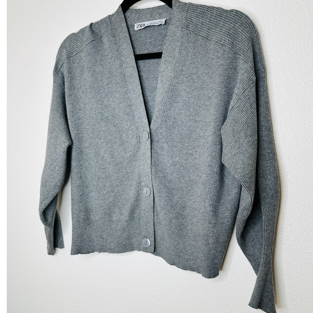 Zara Heather Gray Micro Rib V-Neck Front Button Long Sleeve Crop Cardigan Sweater S