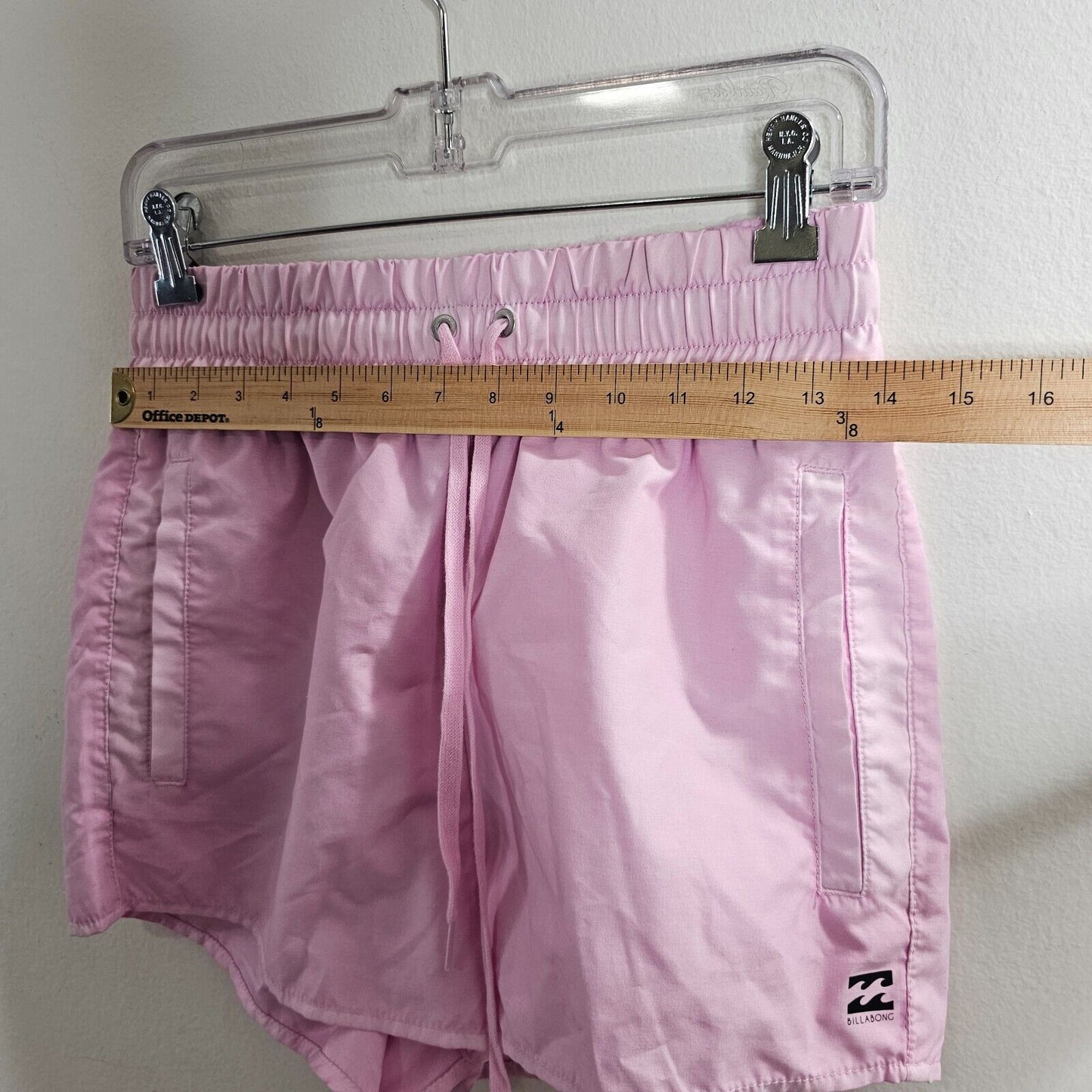 Billabong Pastel Bright Pink Drawstring Waist Welt Pocket Logo Gym Shorts Small