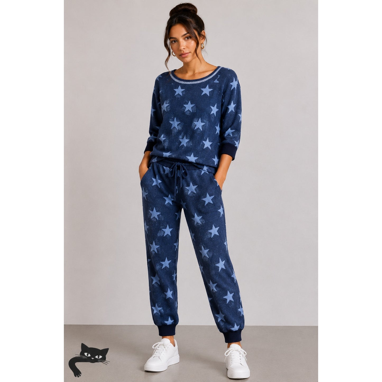 Room Service Blue Star Print 3/4 Sleeve Light Sweater and Drawstring Joggers M