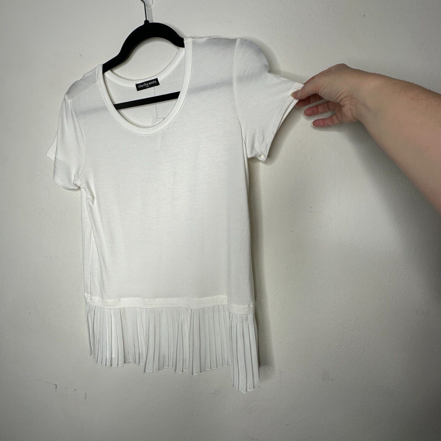 NWT Cha Cha Vente Ivory Sheer Pleated-Hem Short Sleeve Scoop Neck Blouse PM