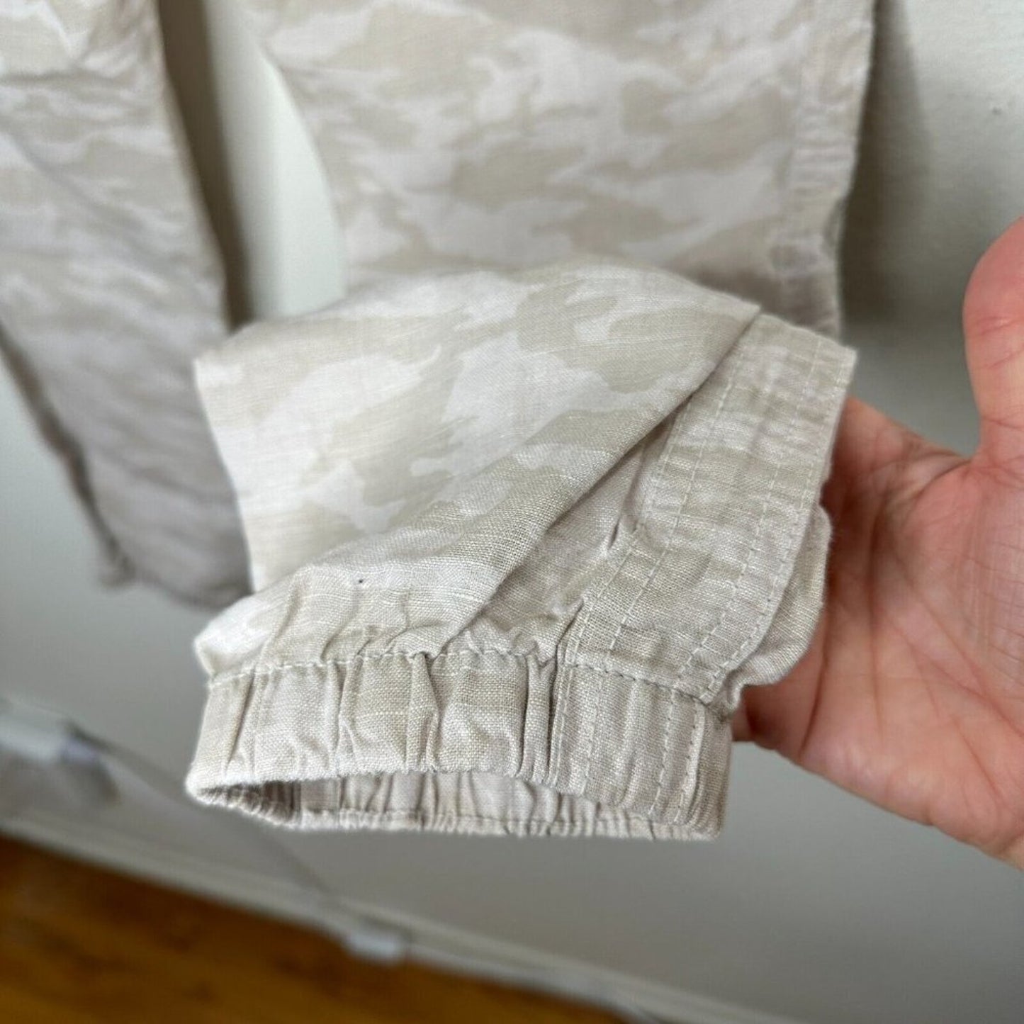 Athleta Cream & Tan Camo Cabo Print Tied Linen Jogger Pant Zip Front Pockets 4