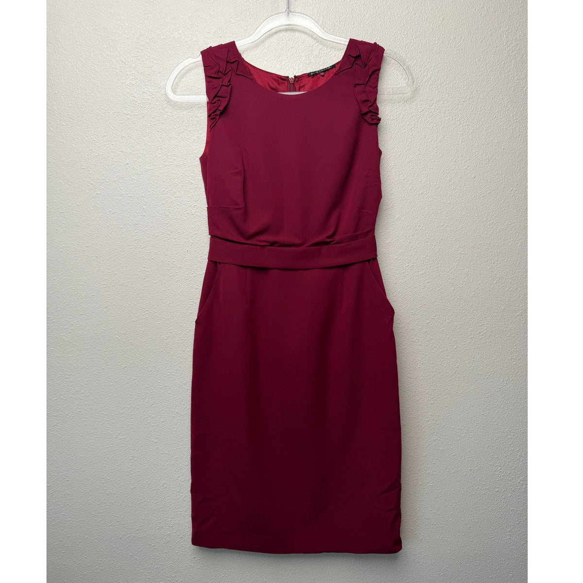 Elie Tahari Burgundy Ruffle Shoulder Sleeveless Sheath Dress Women's US 0
