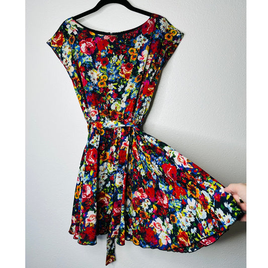Alice + Olivia Silk Matilda Bouquet Floral Scoop Neck Tie Belt Back Zip Blue Red Dress