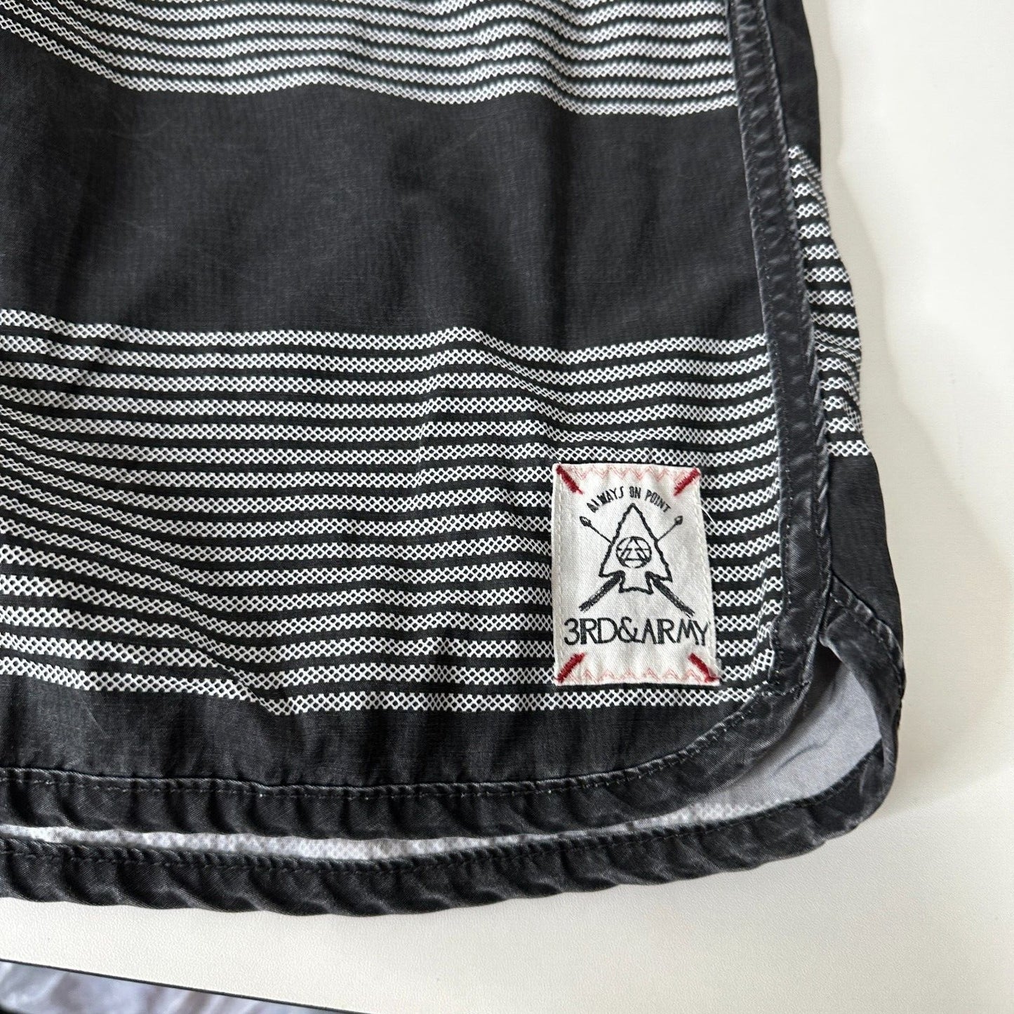 3rd & Army Mens Black & White Stripe Tie Waist Back Button Pocket Board Short 30