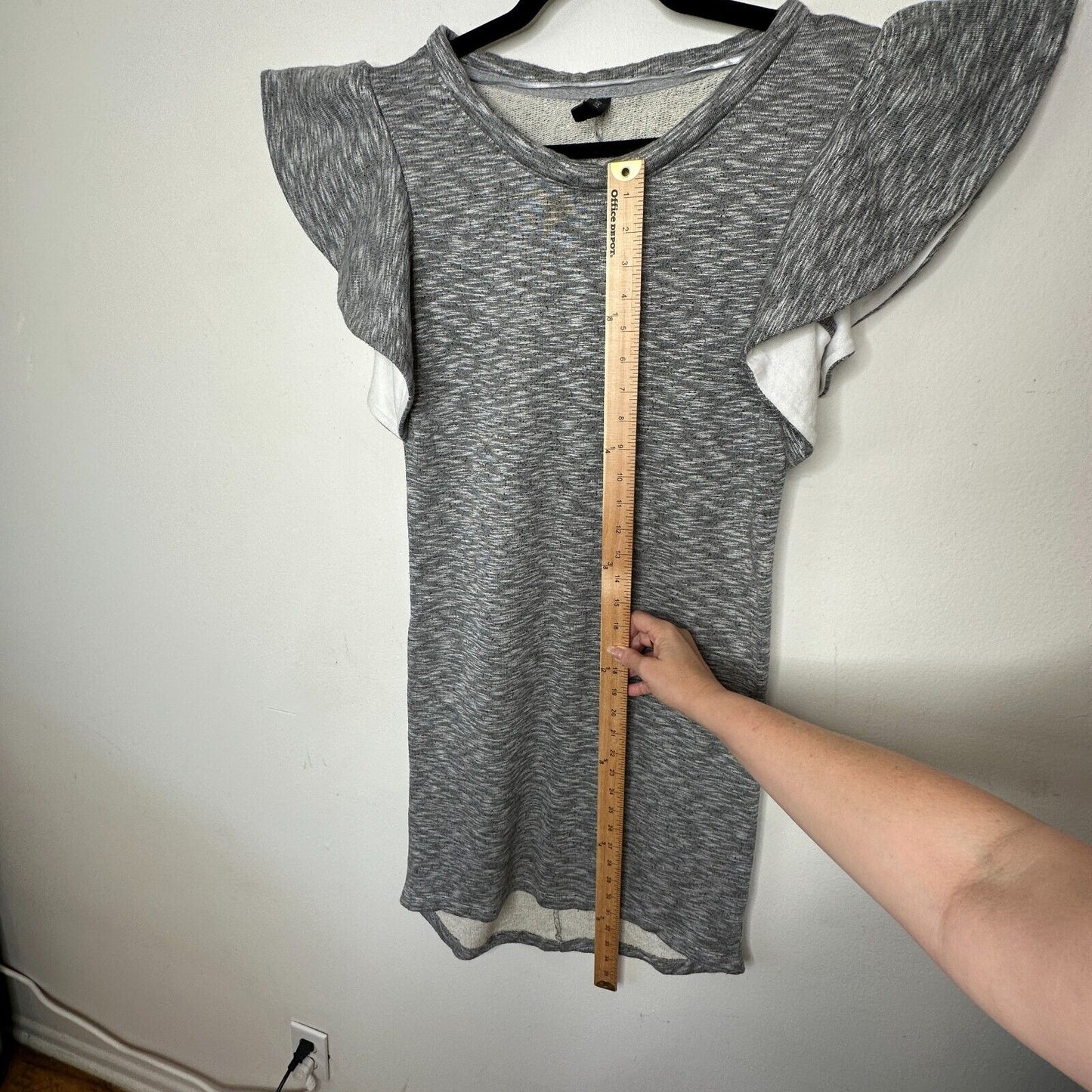 ASOS Y.A.S Cute Marled Gray Knit Ruffle Short Sleeve Round Neck Mini Dress 38