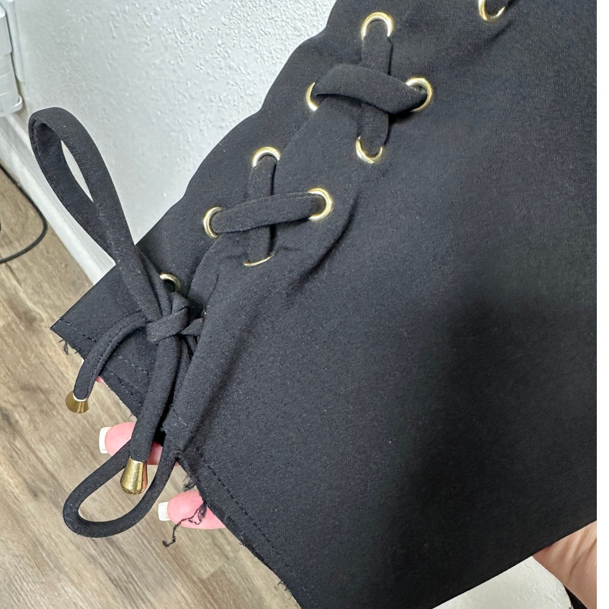 House of Harlow 1960 Black Pants Gold Grommet Side & Front Ties XL