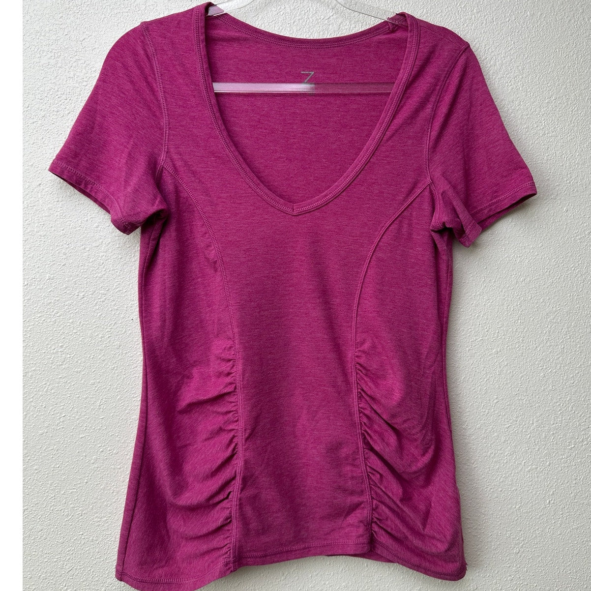 Z by Zella Pink Ruched V Neck Short Sleeve Tee Women US L