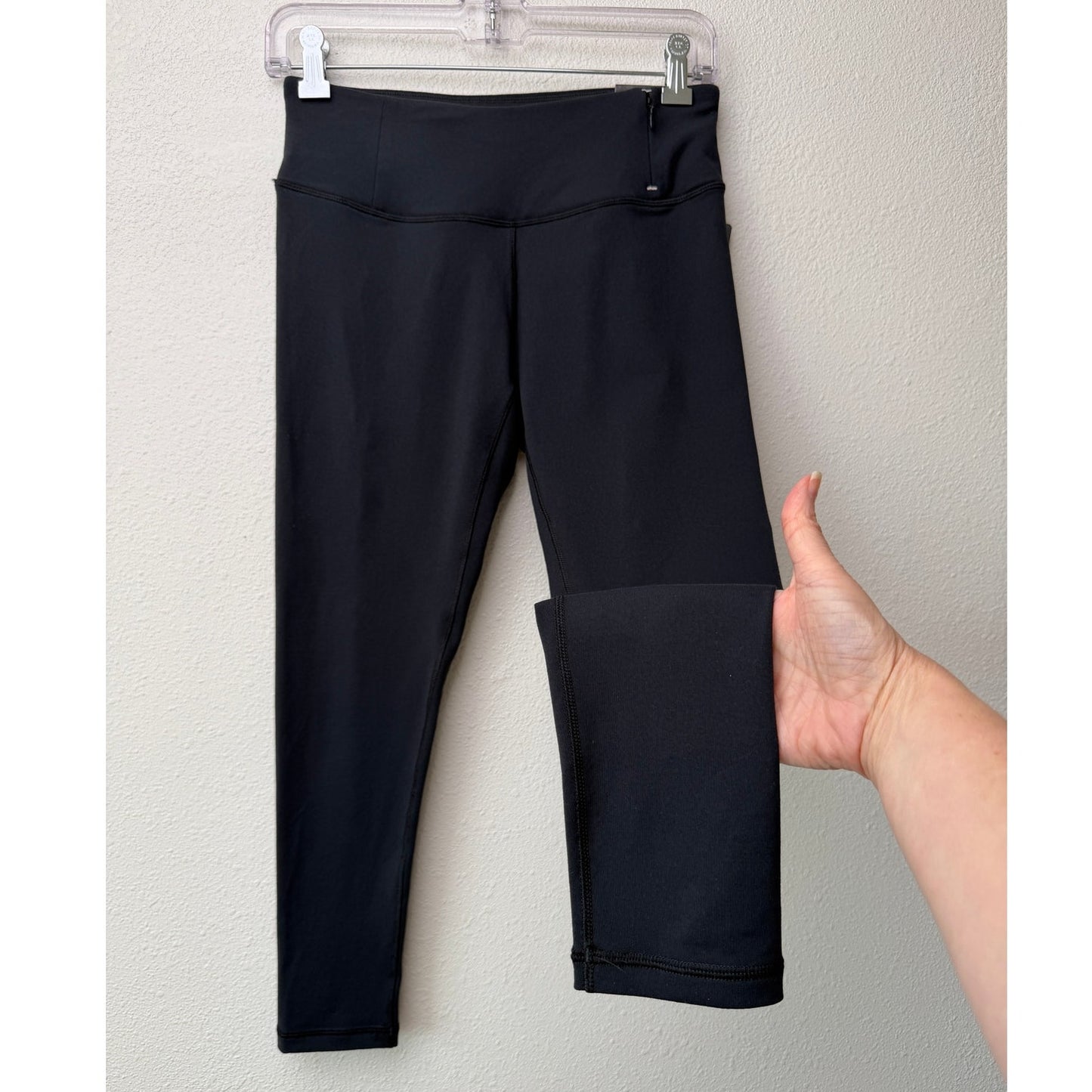 NWT CALIA Carrie Underwood Essential 7/8 Legging Black Small