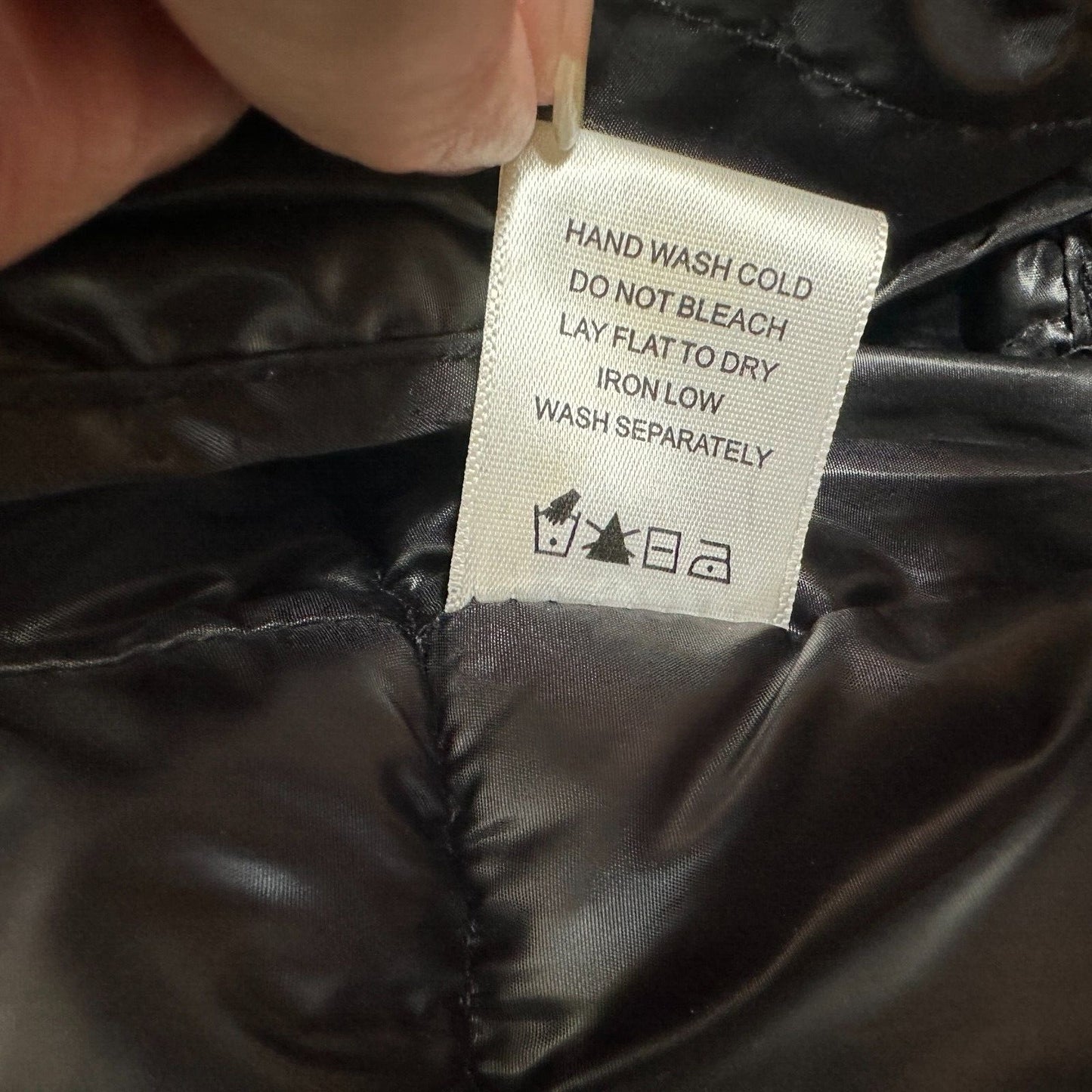 Revolve Lovers + Friends Black Satin Puffer Jacket Banded Hem & Cuff Zip L