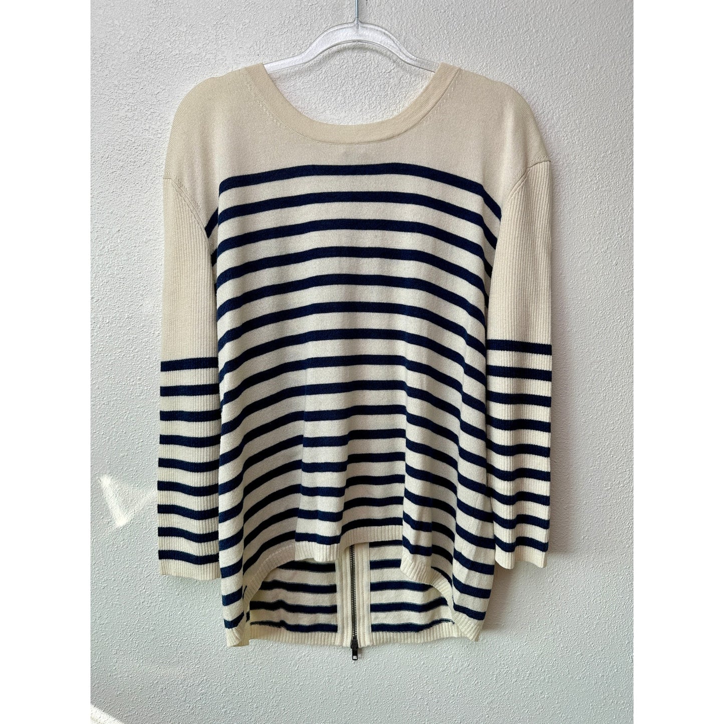 Vince Striped Sweater Cream Navy Women's US L High Low Back Zip