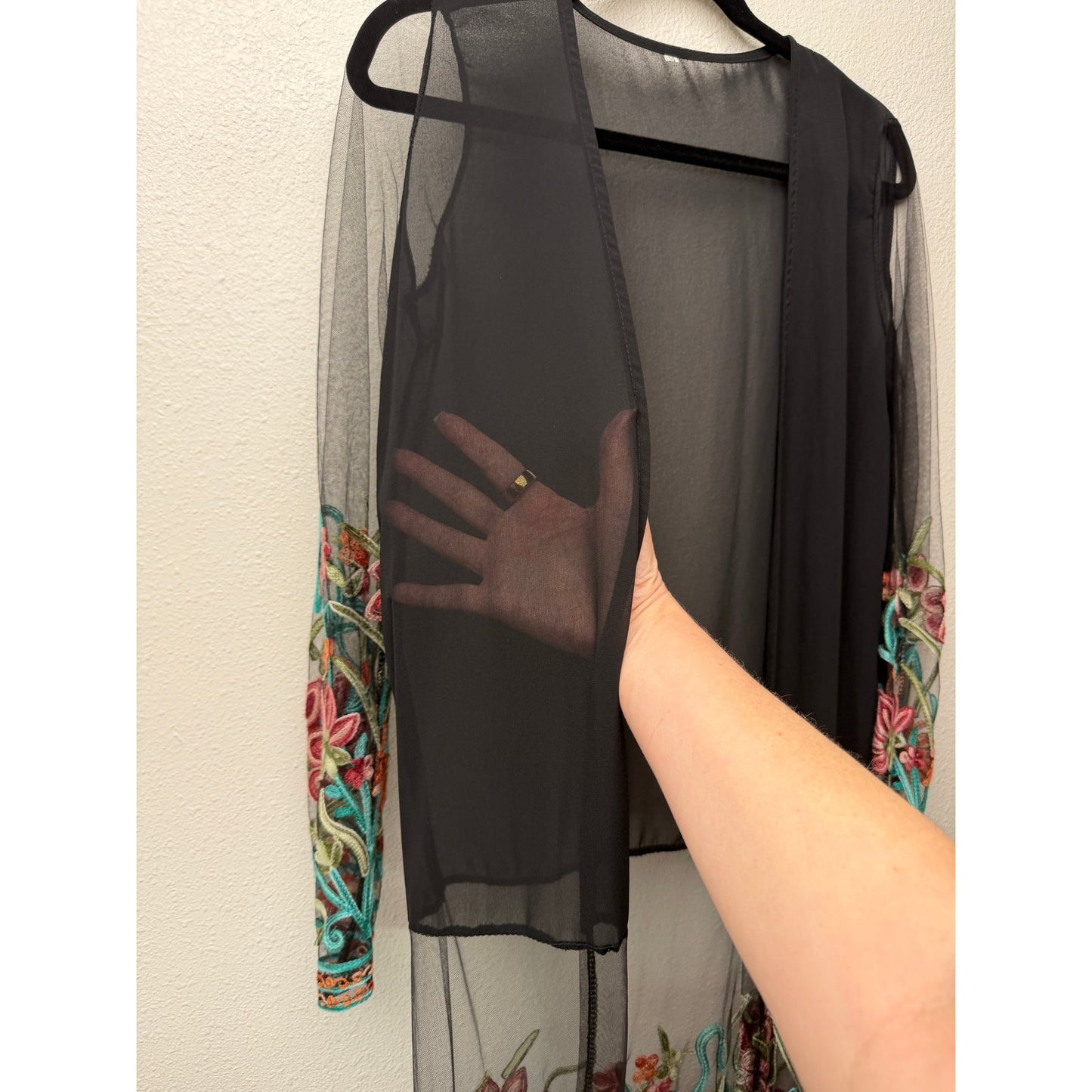 Sheer Floral Embroidered Fringe Kimono Duster Black Women’s M