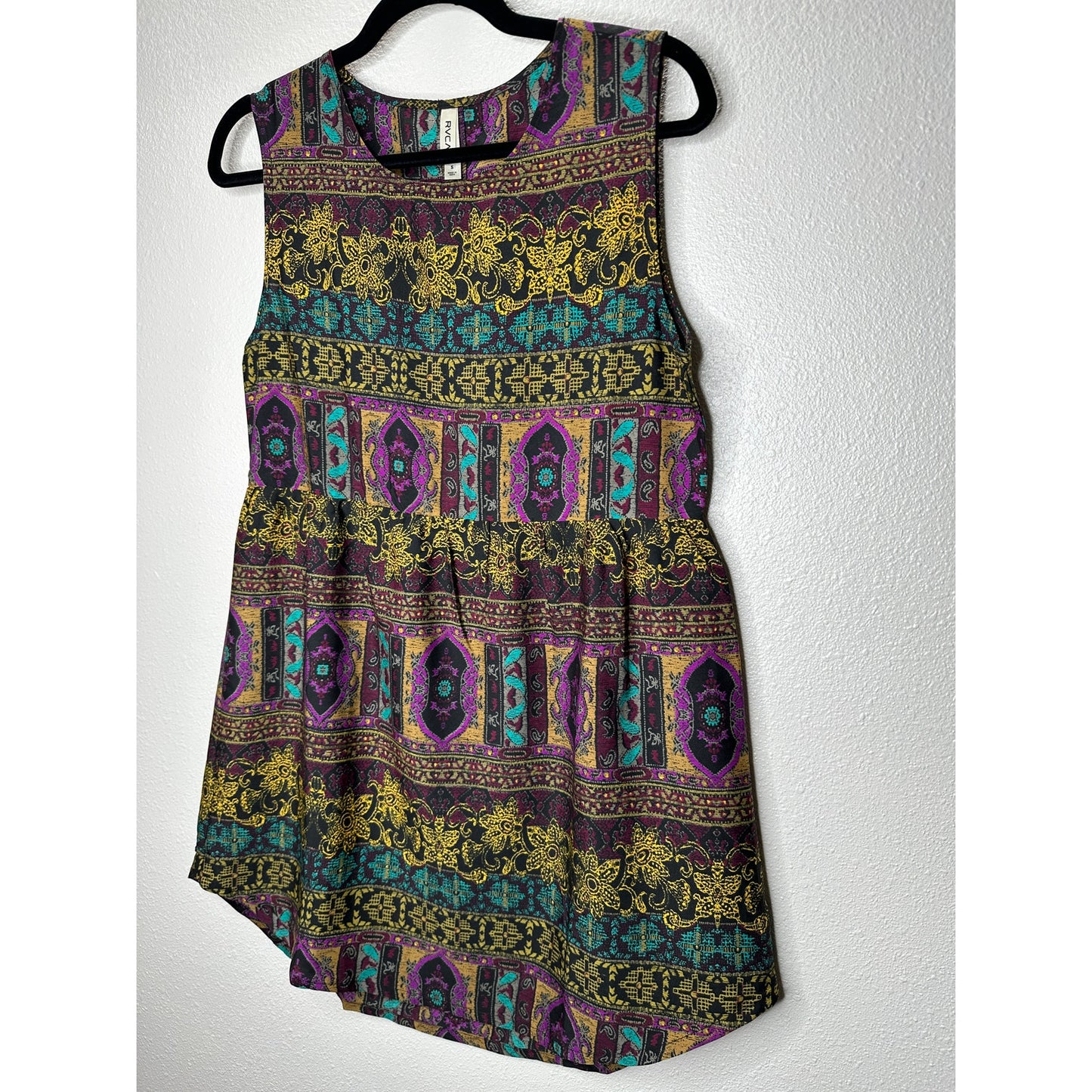 RVCA Multicolor Floral Print Cutout Triangle Back Round Neck Mini Dress S