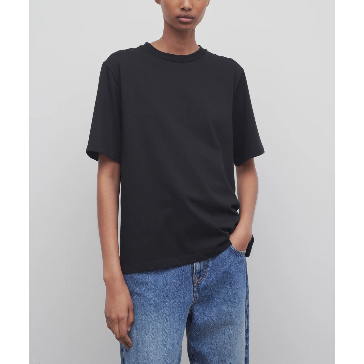 NWT The Row Black Chiara Round Neck Short Sleeve 100% Pima Cotton Top L