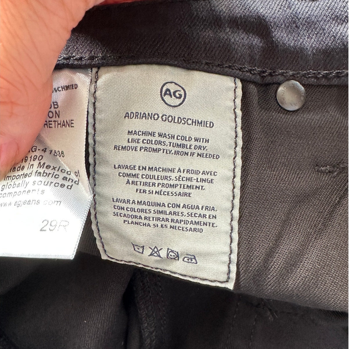 AG The Harper Essential Straight Jeans Black Size 29R
