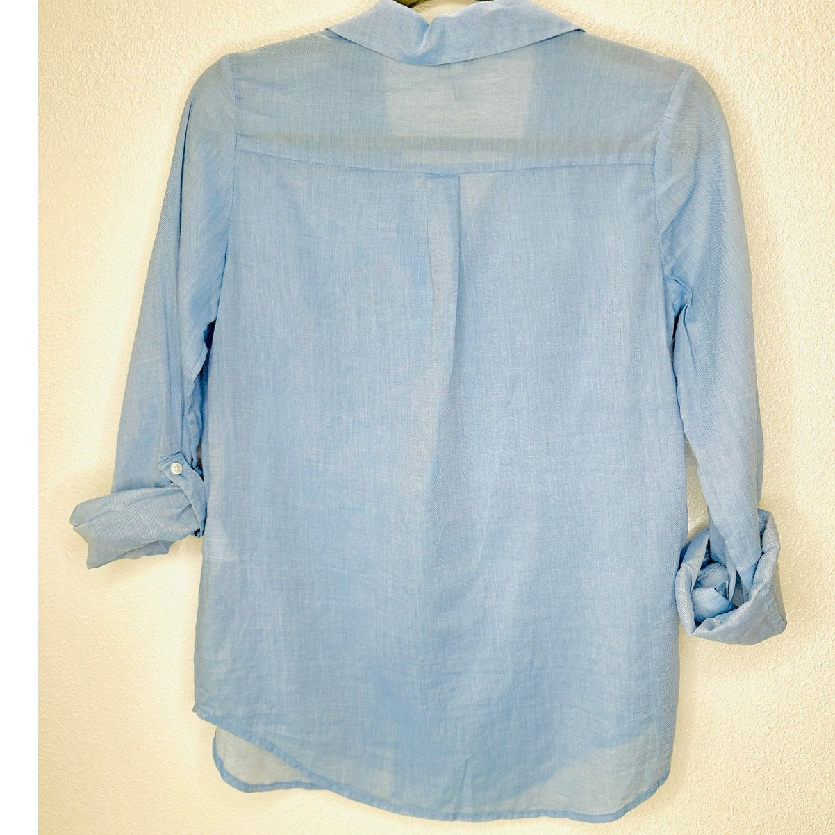 Joie Light Blue Button Front Pocketed Roll Tab Sleeve Denim Shirt XXS