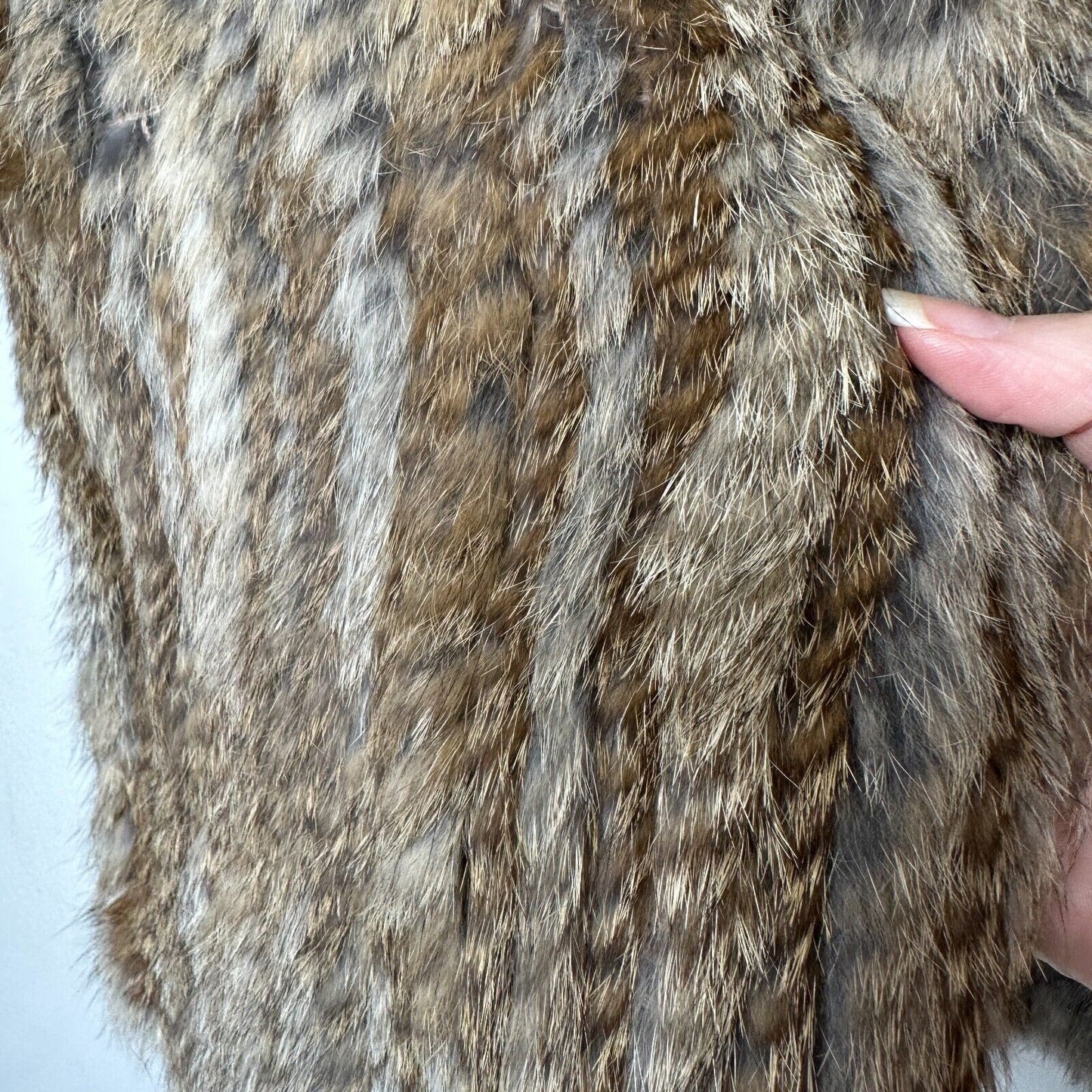 525 America Soft Luxe Genuine Rabbit Fur Sleeveless Open Vest Brown Cream Medium