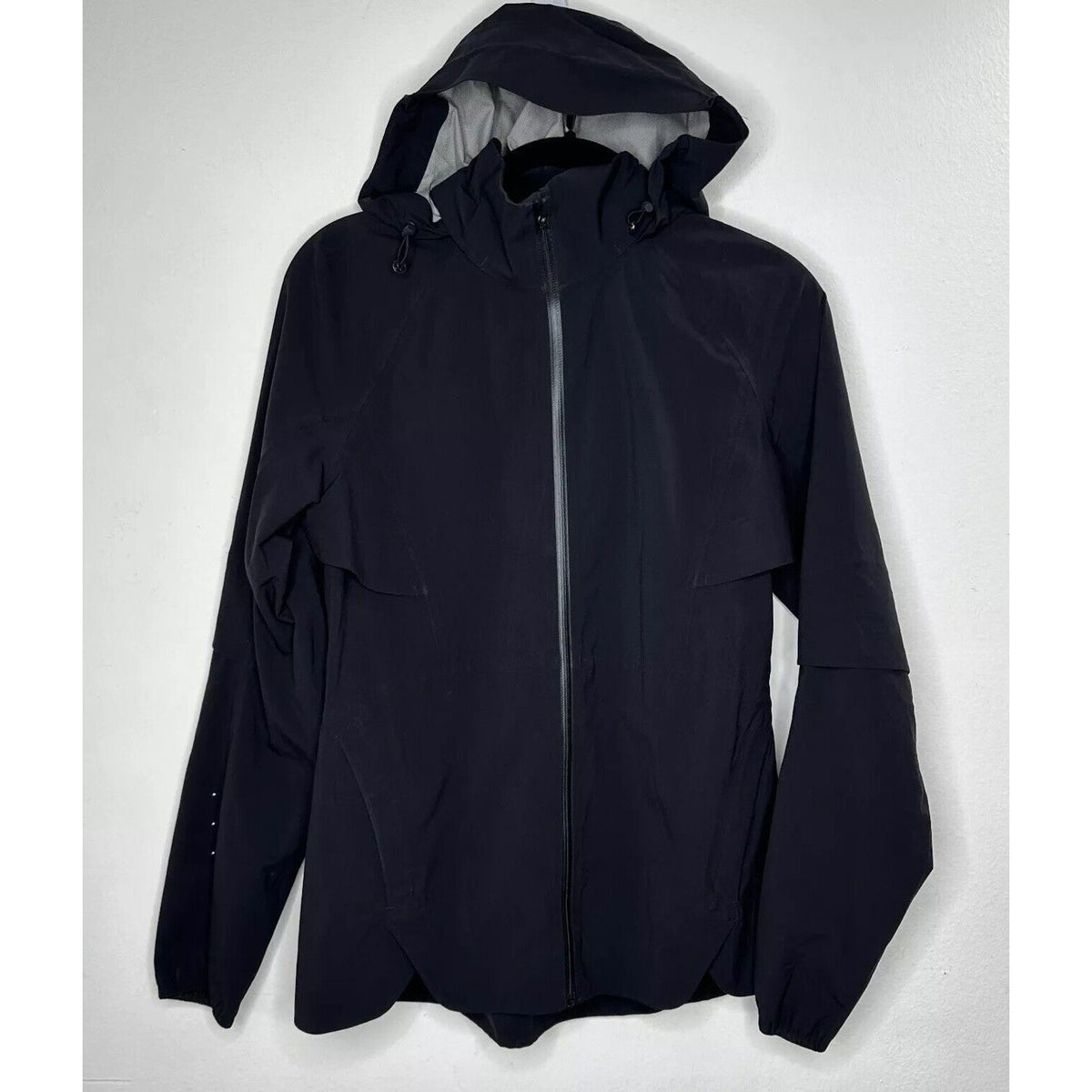 RARE Lululemon Black 2017 Whistler Ambassador Summit Jacket Front Zip Hooded 4