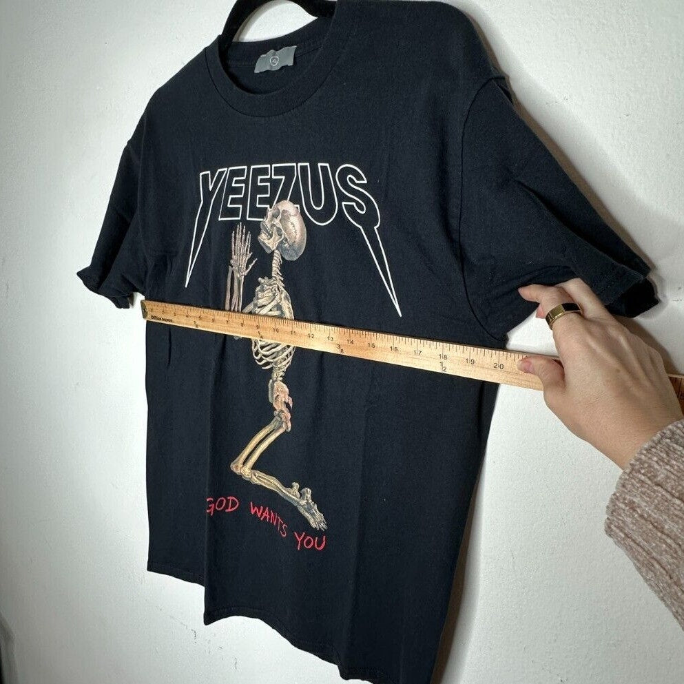 Yeezus Black God Wants You Kneeling Skeleton Graphic Short Sleeve Unisex Tee XL