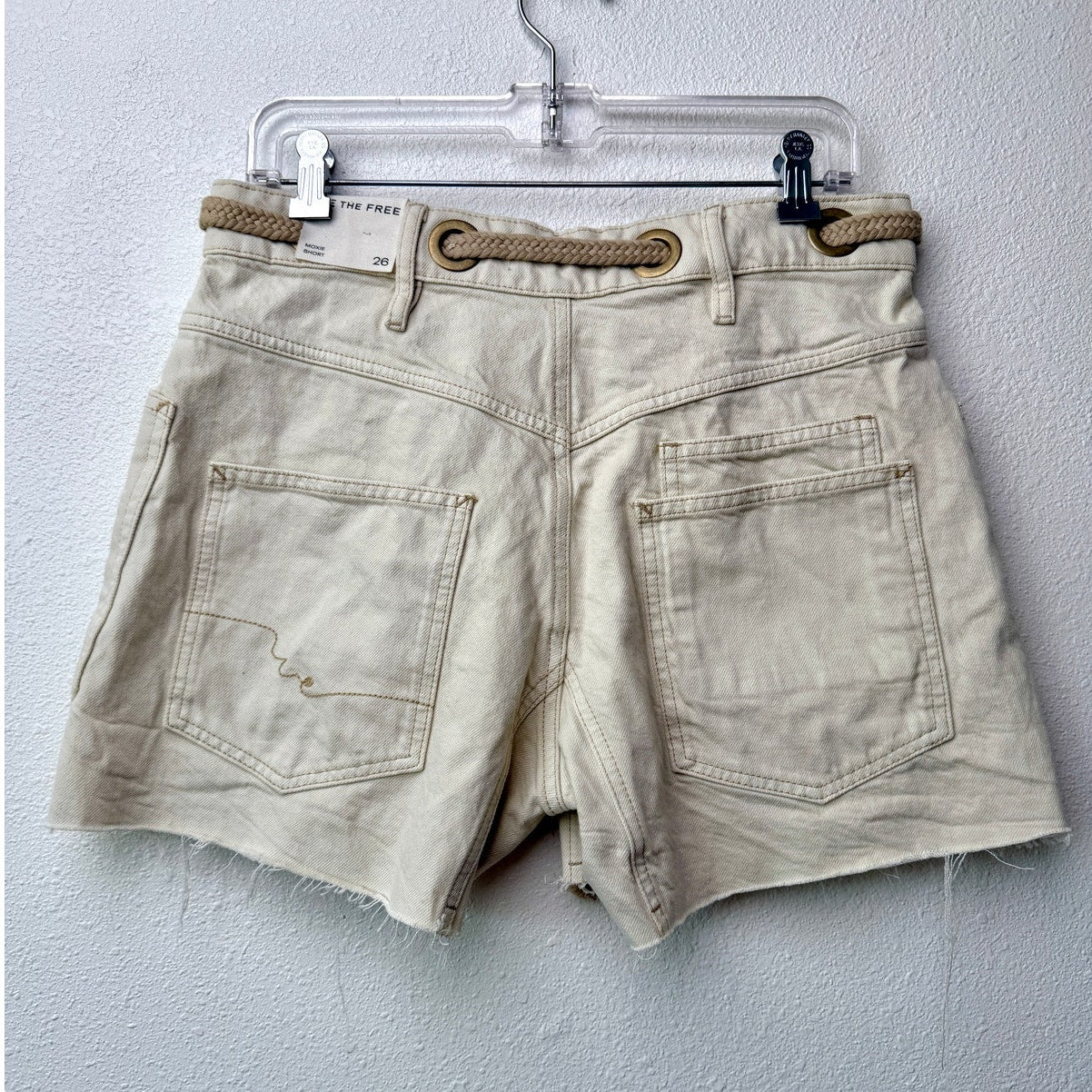 NWT We The Free Moxie Shorts Ivory Rope Belt Raw Hem Eyelet Size 26