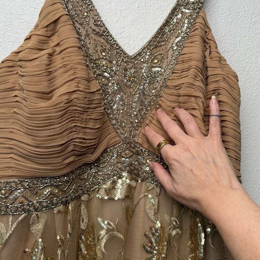 Sue Wong Beaded Sequin V-Neck Floral Dress 16