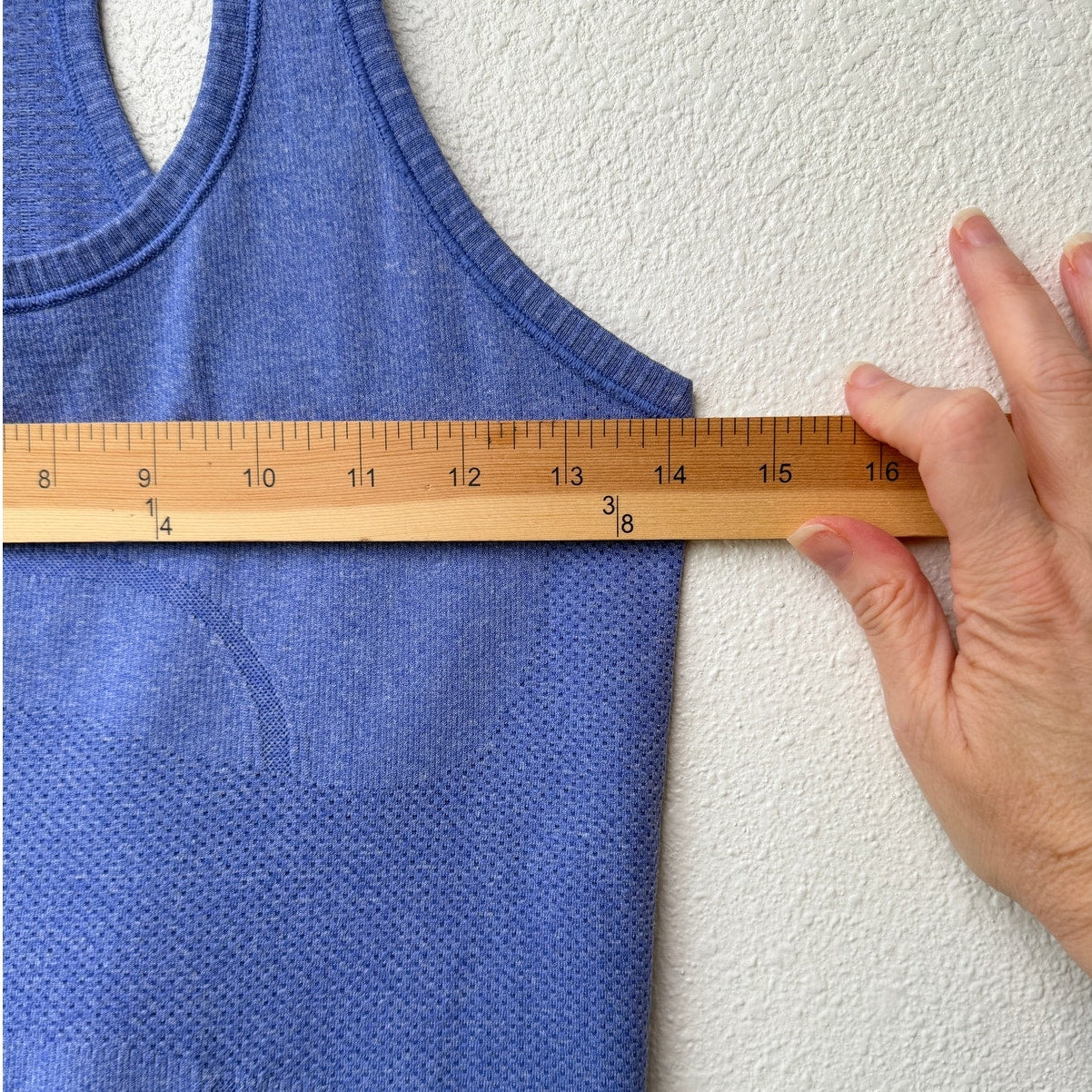 Lululemon Swiftly Tech Racerback Tank Top Blue Seamless Women Size 4