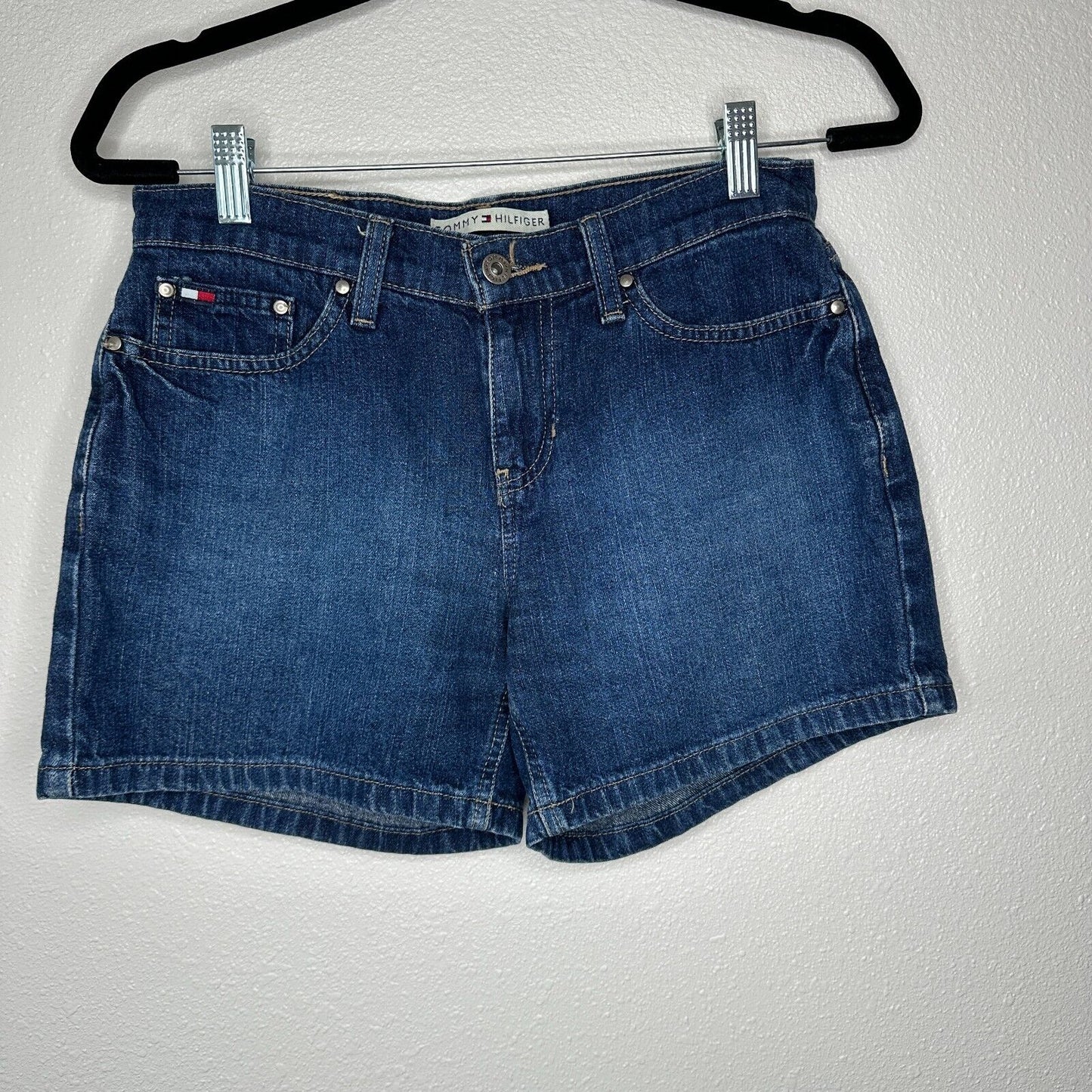 Tommy Hilfinger Medium Blue Wash Mid Rise Boyfriend Jean Shorts Y2K Flag Logo 4